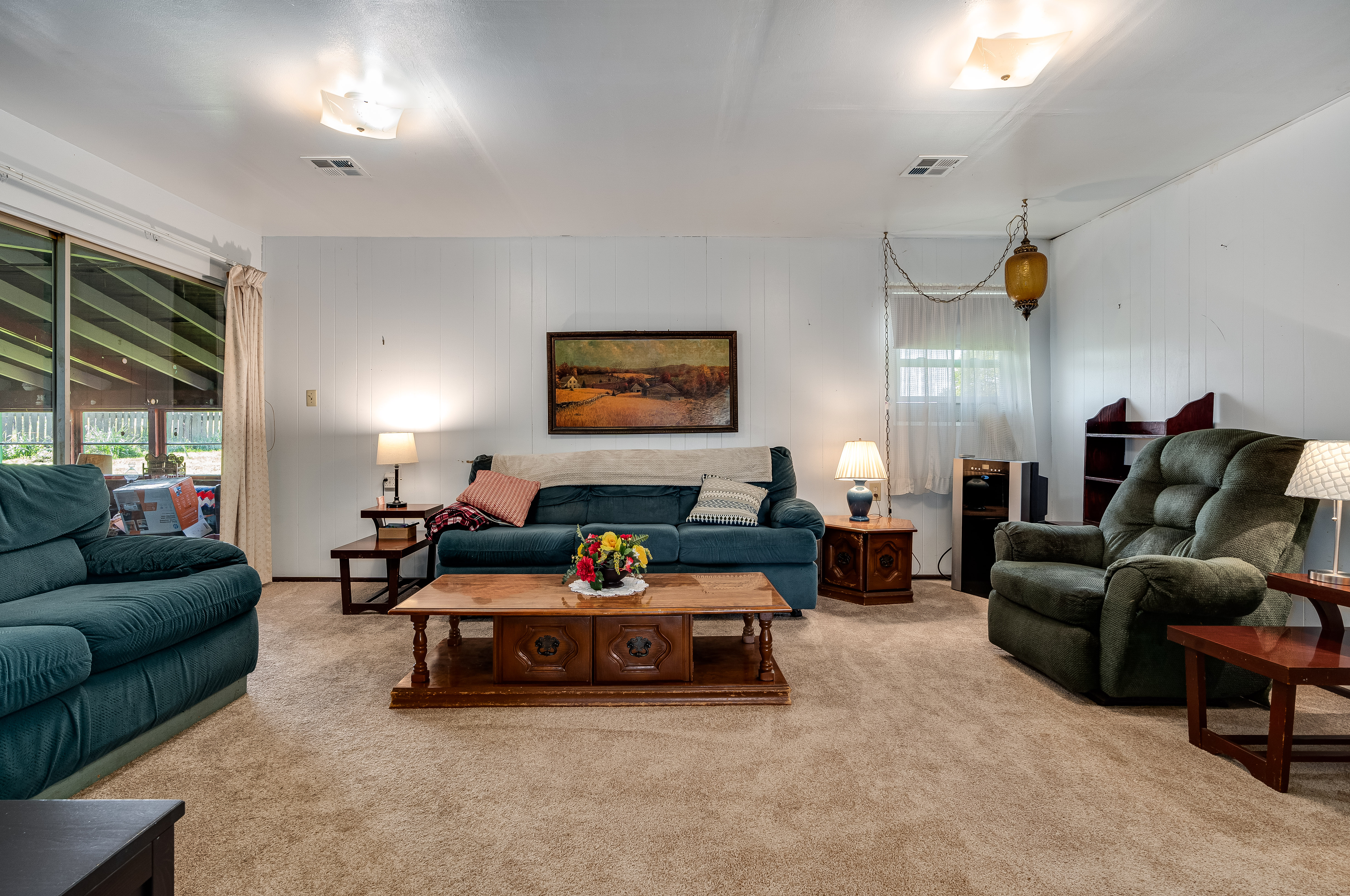 3140 Golden Gate Drive
