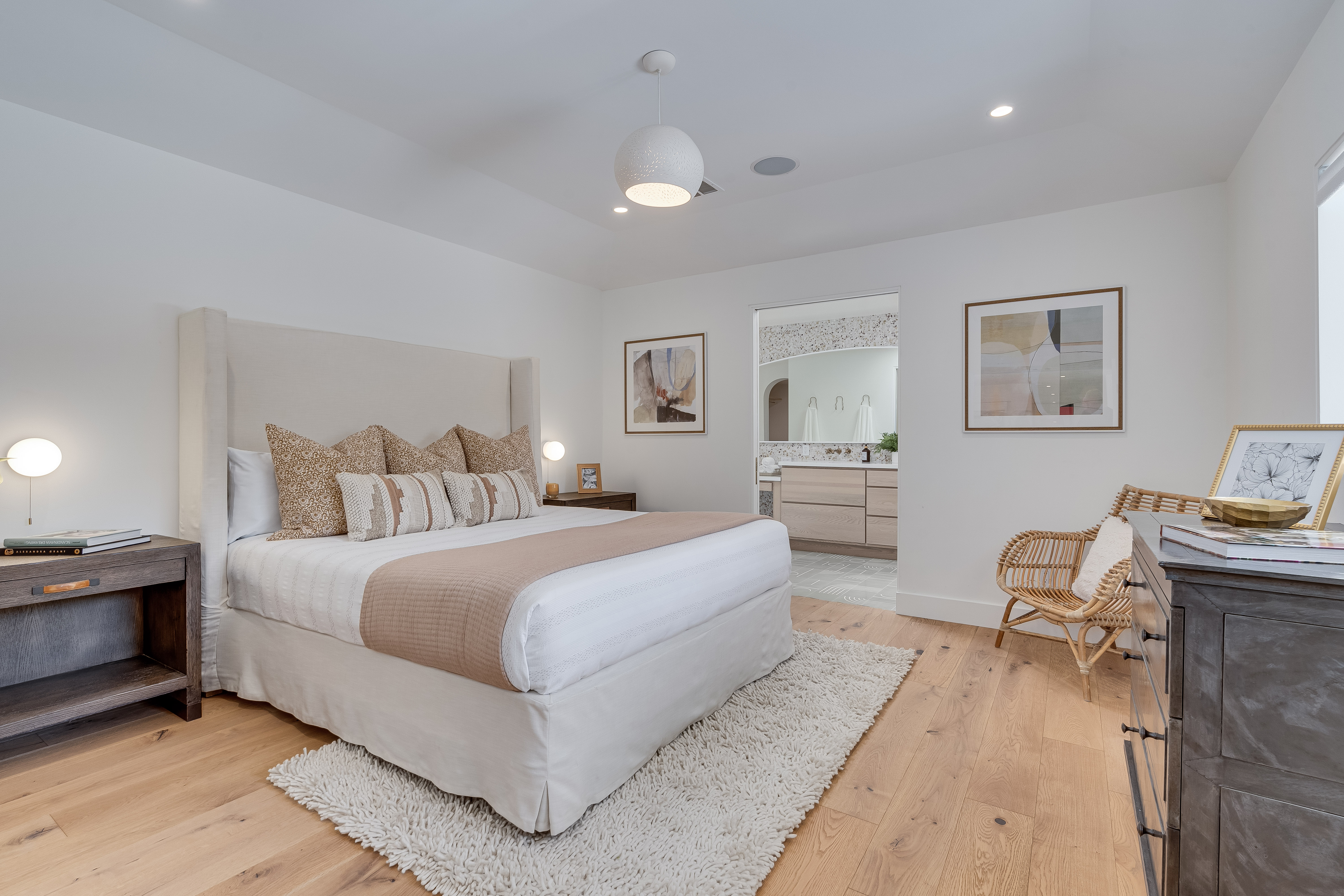 1060 Lorraine Drive