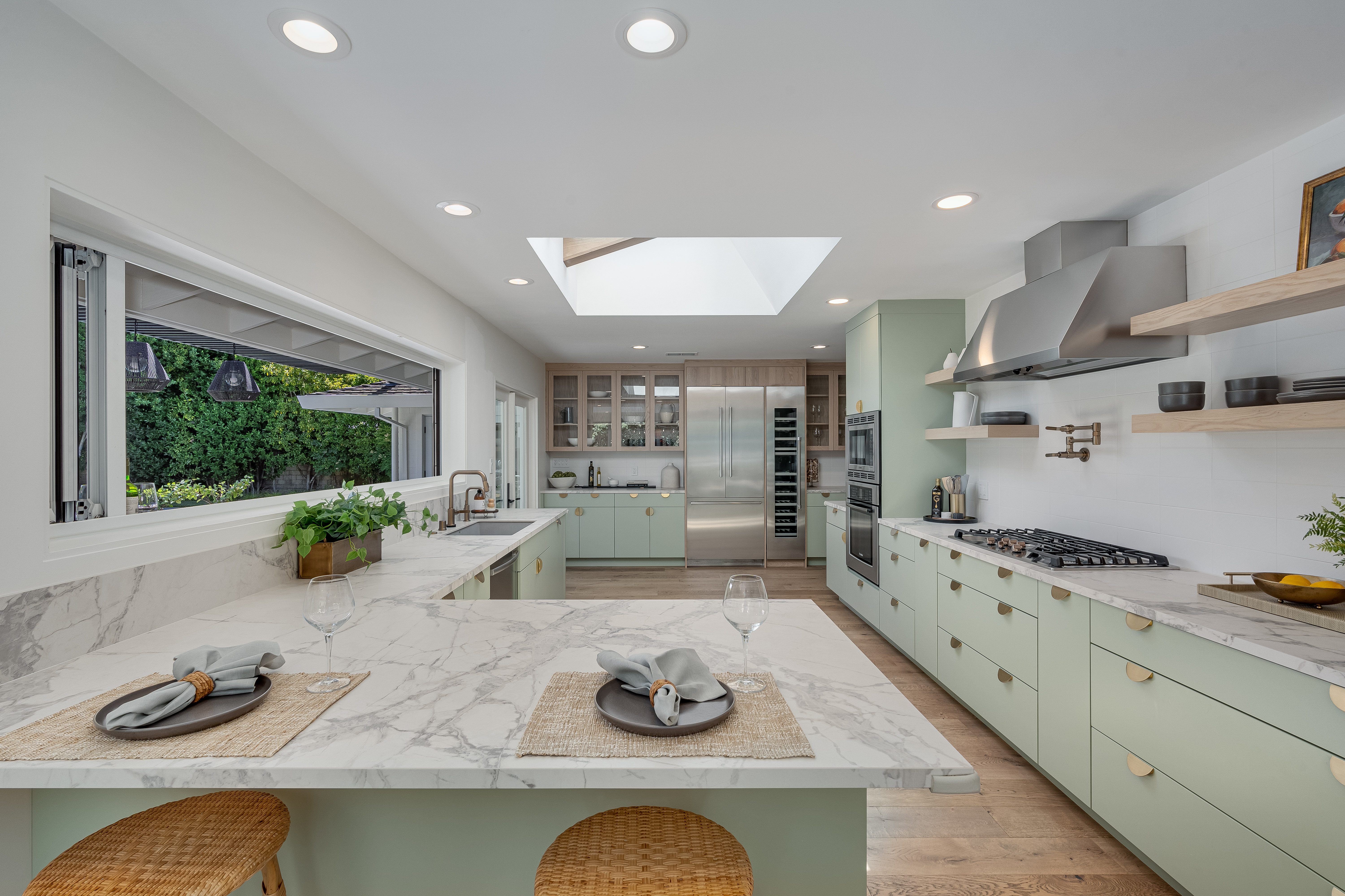 1060 Lorraine Drive