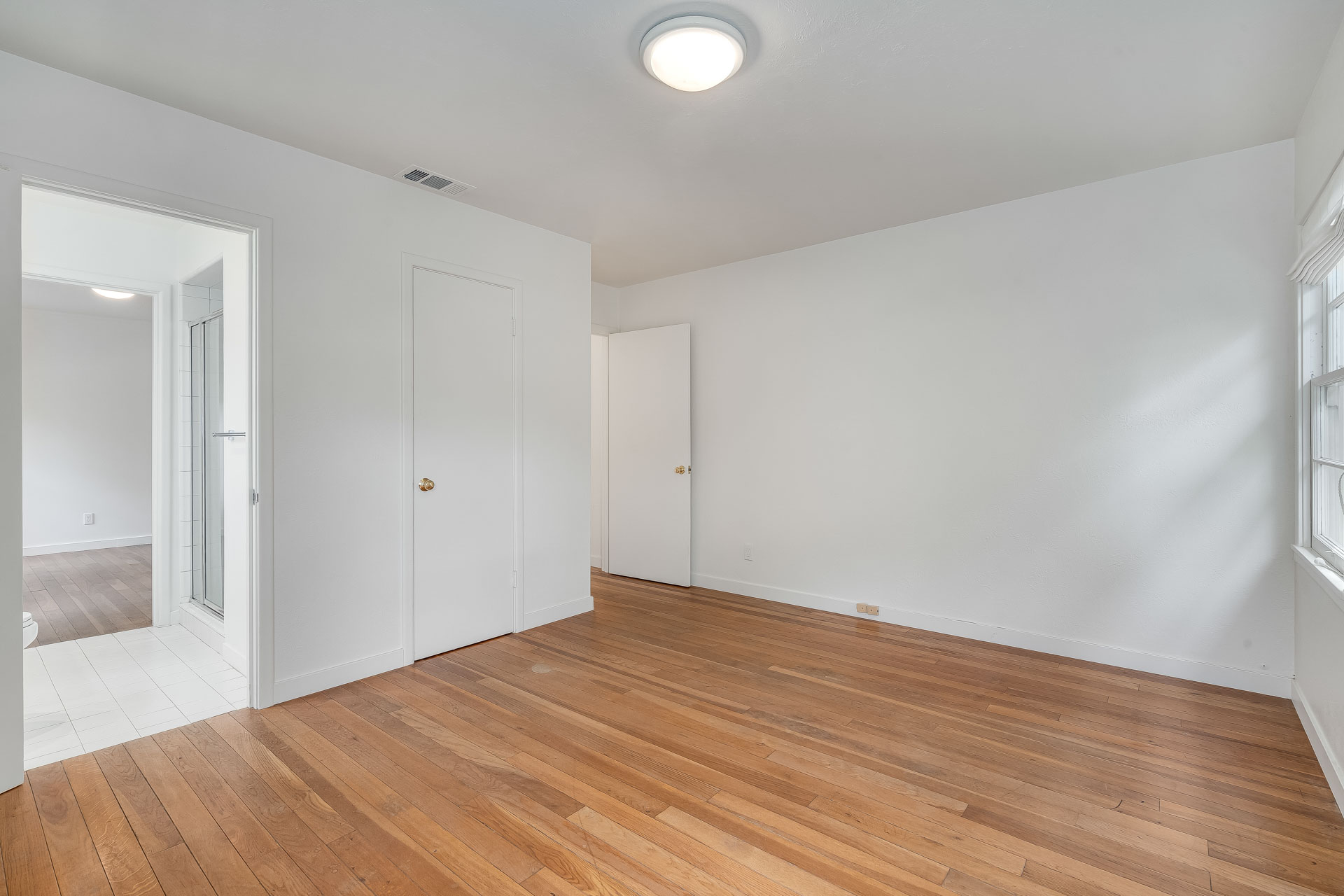 1094 Rose Drive