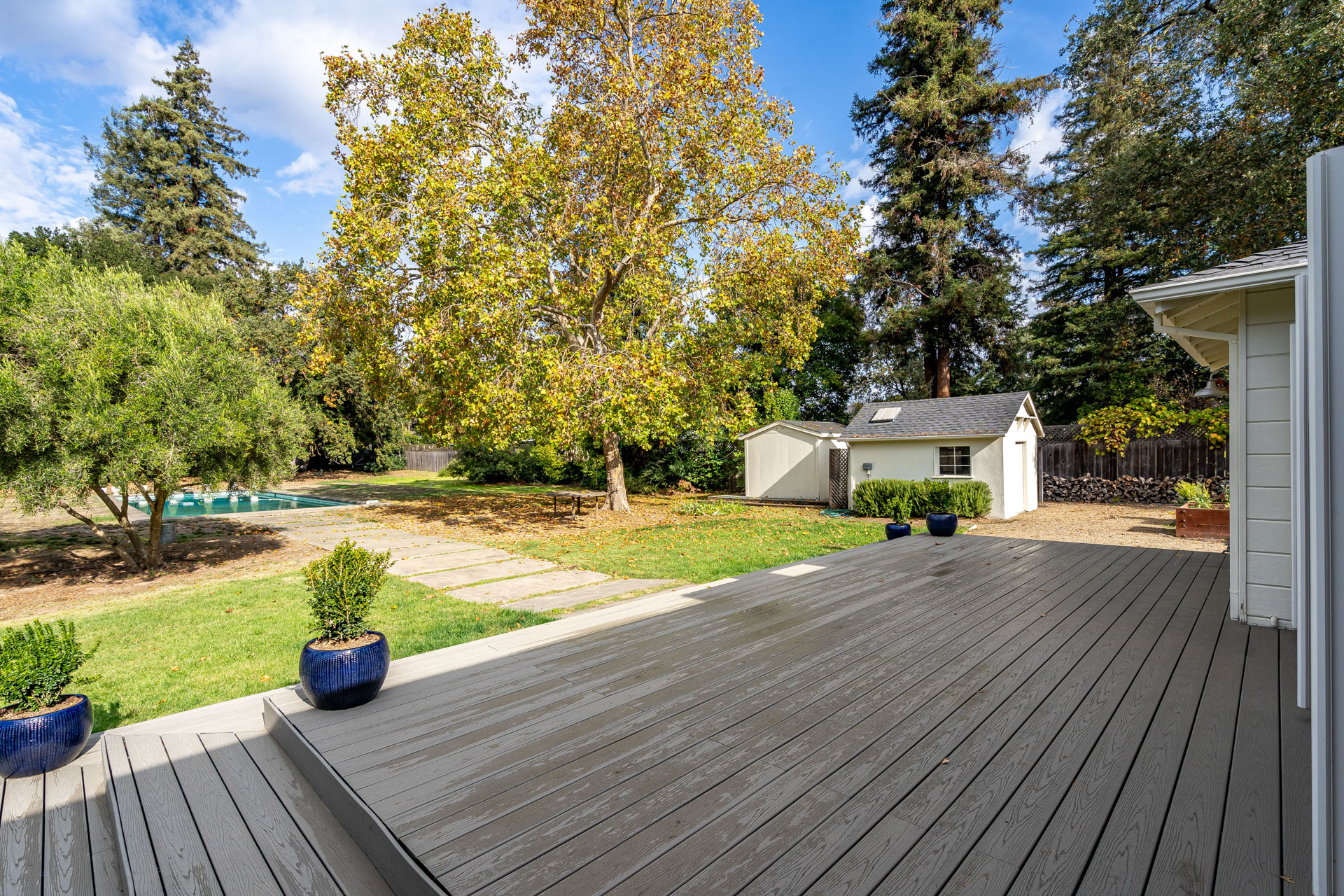 1094 Rose Drive