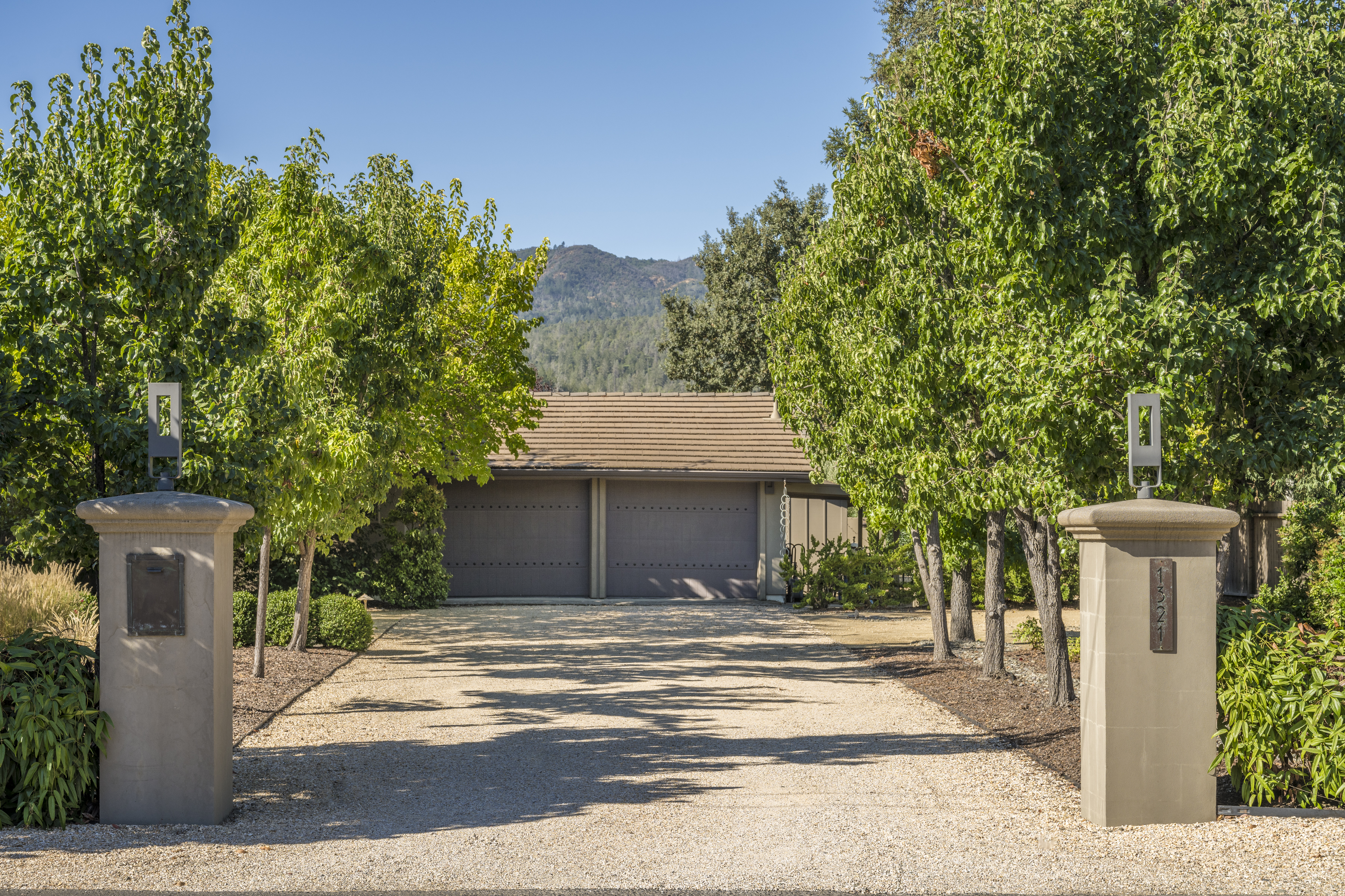 1321 Davis Lane