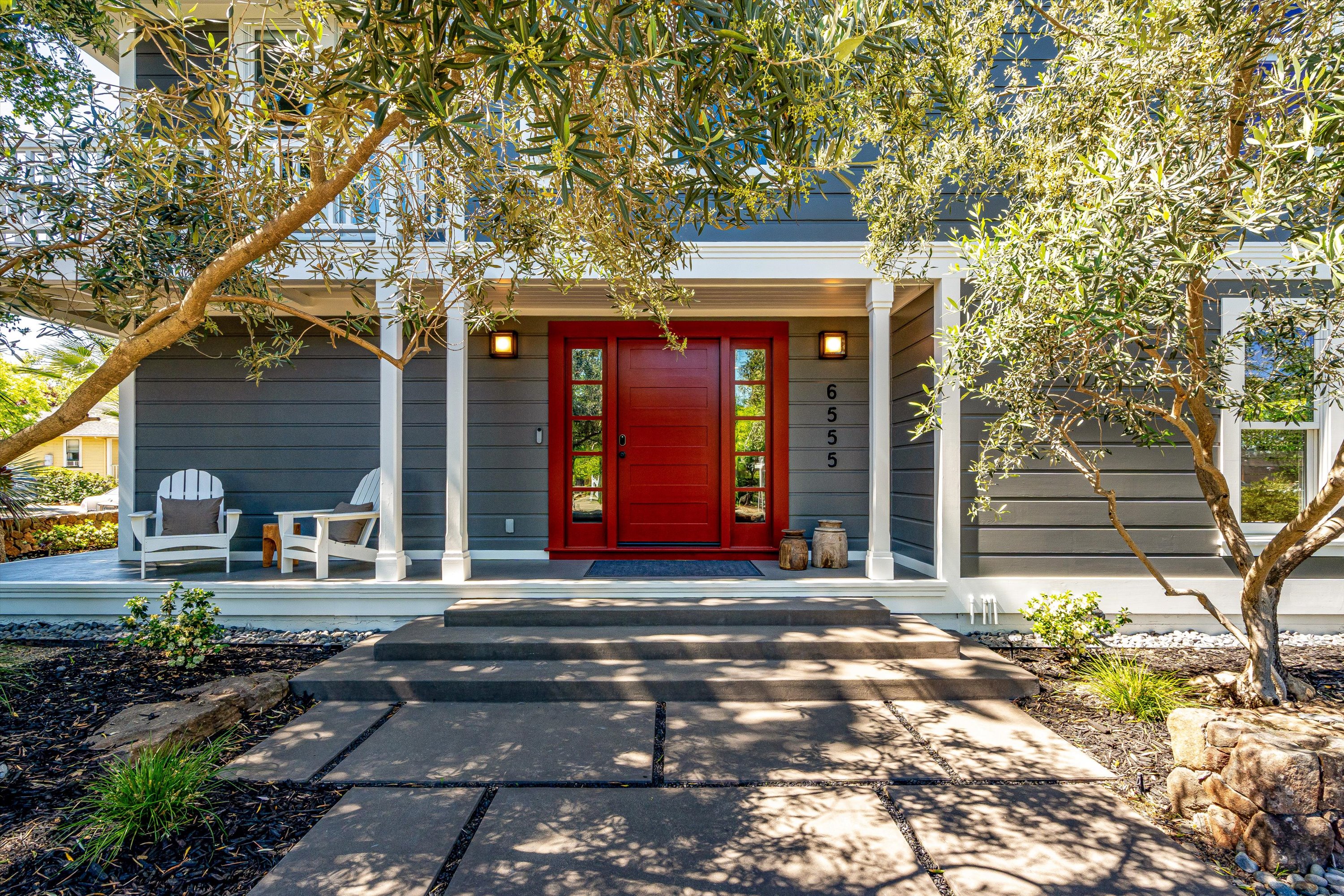 6555 Yount Street 