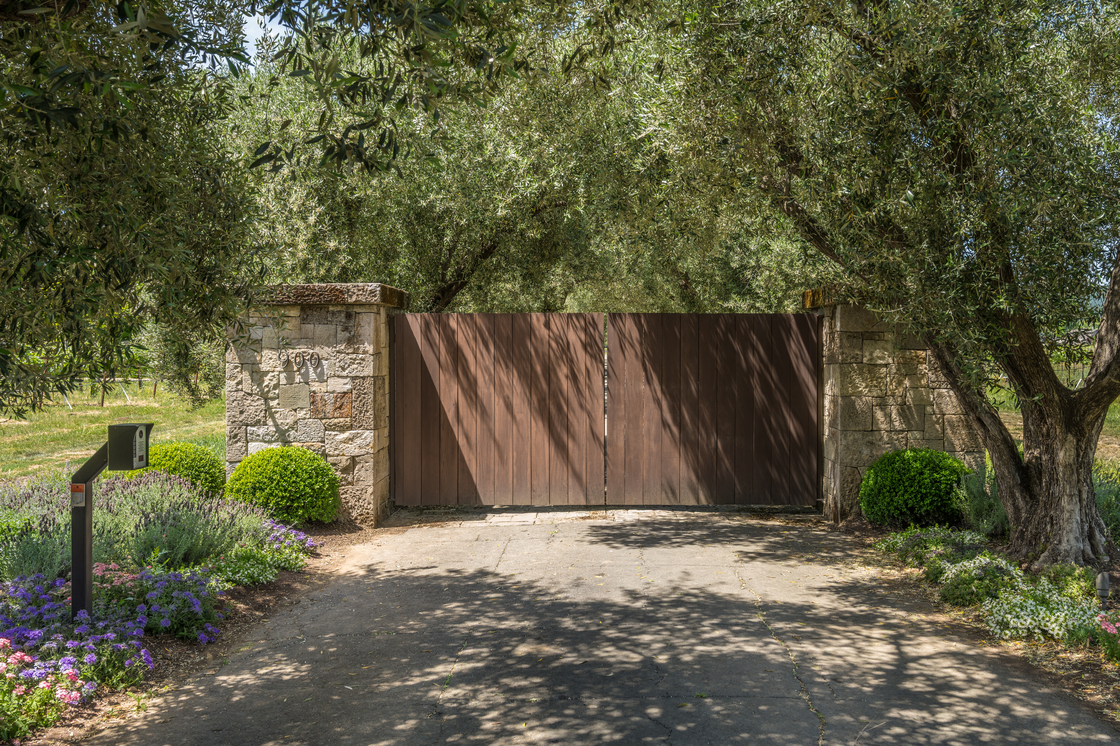 900 Rutherford Road 