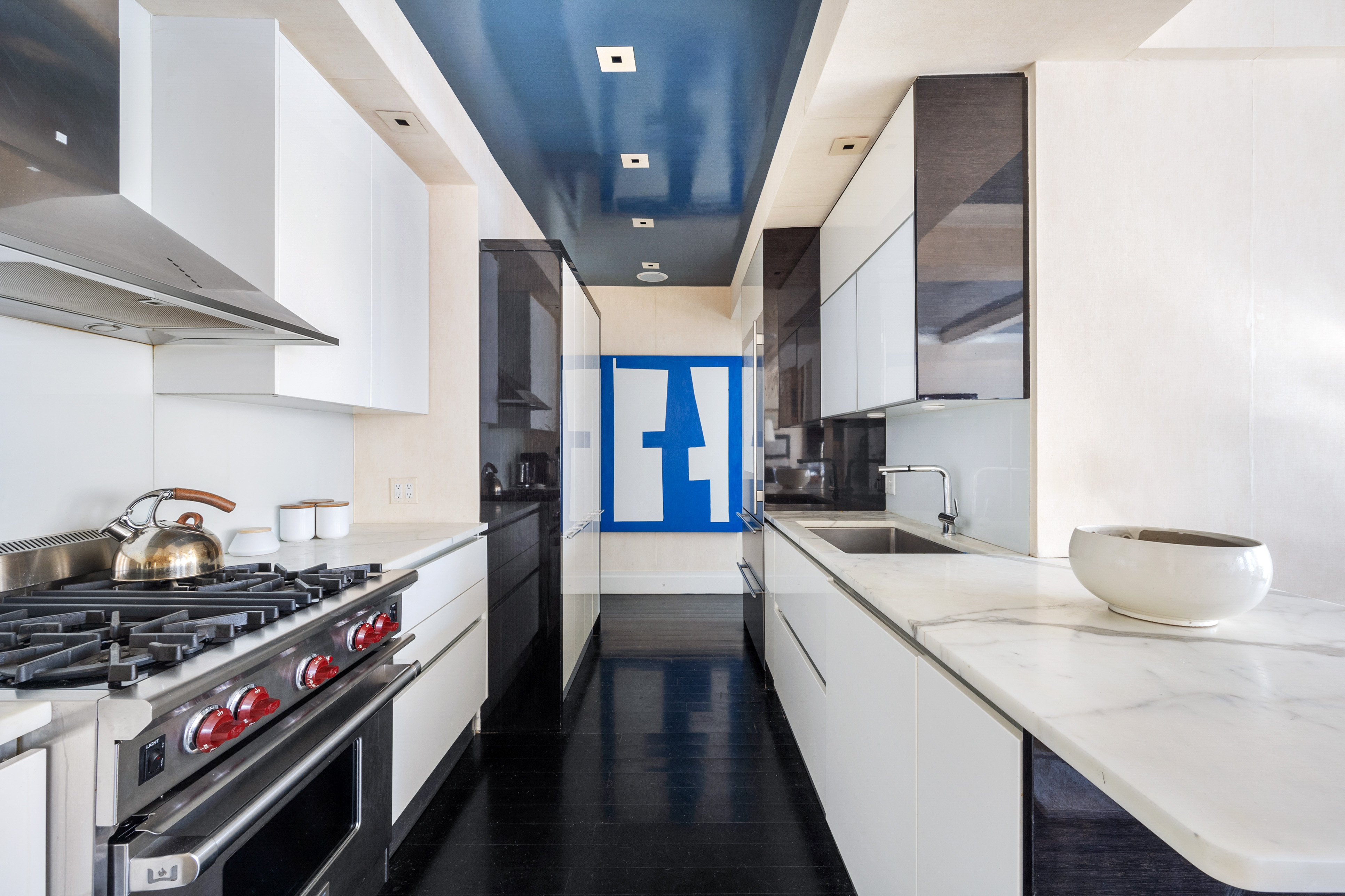 136 East 64th Street Apt 10E