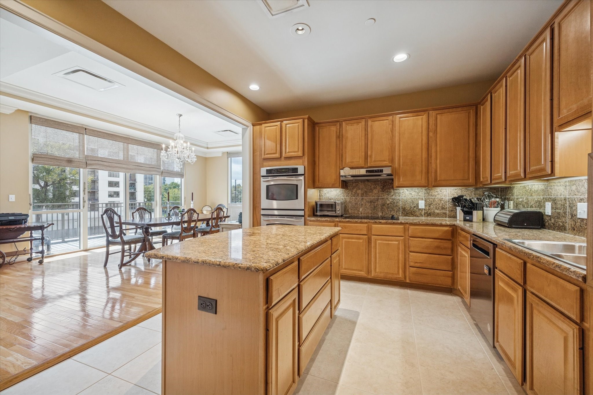 511 S Post Oak Lane #3D