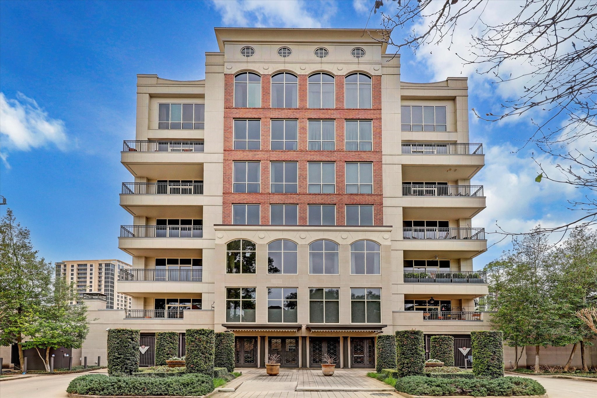 511 S Post Oak Lane #3D