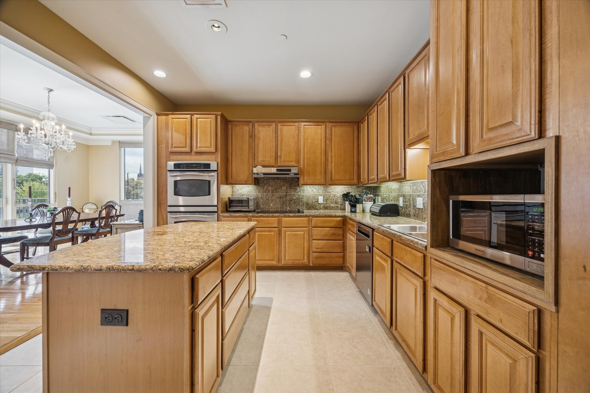511 S Post Oak Lane #3D