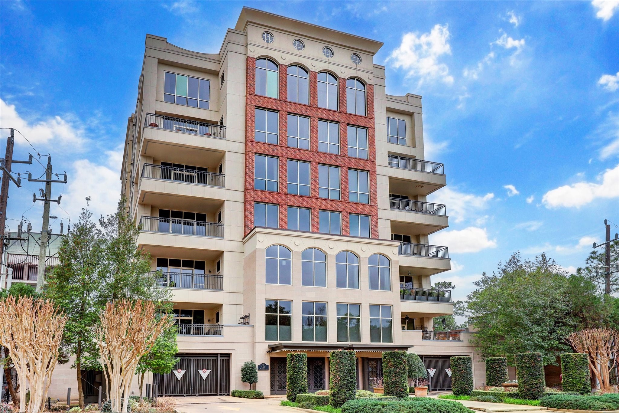 511 S Post Oak Lane #3D