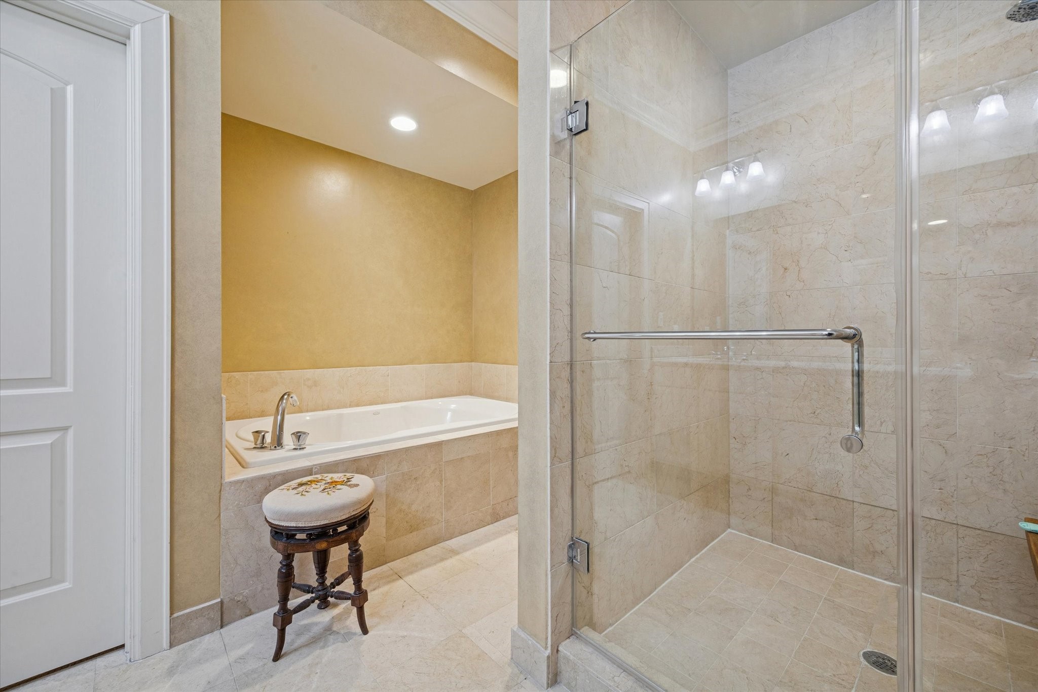 511 S Post Oak Lane #3D