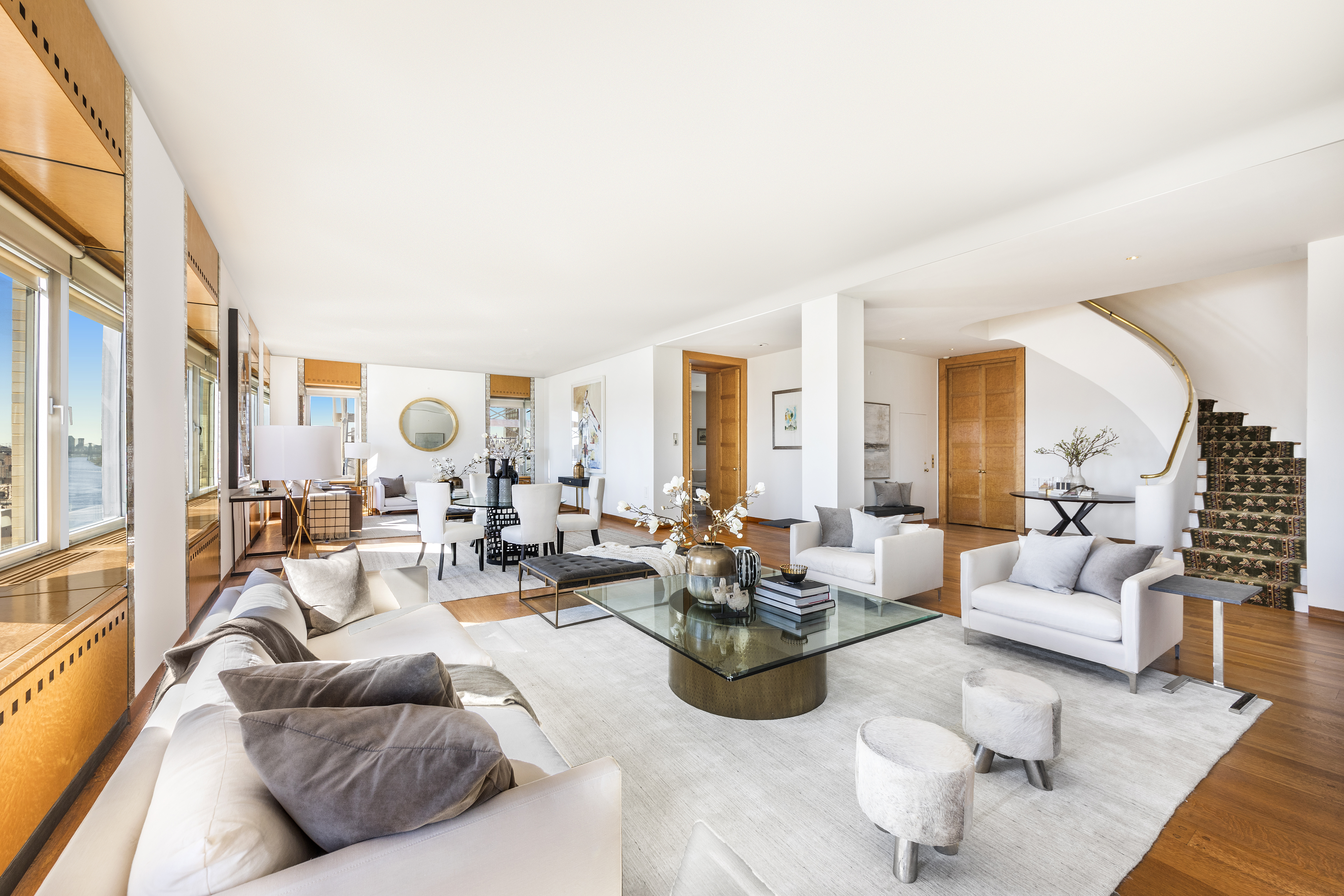 435 East 52nd Street Fl 22/23
