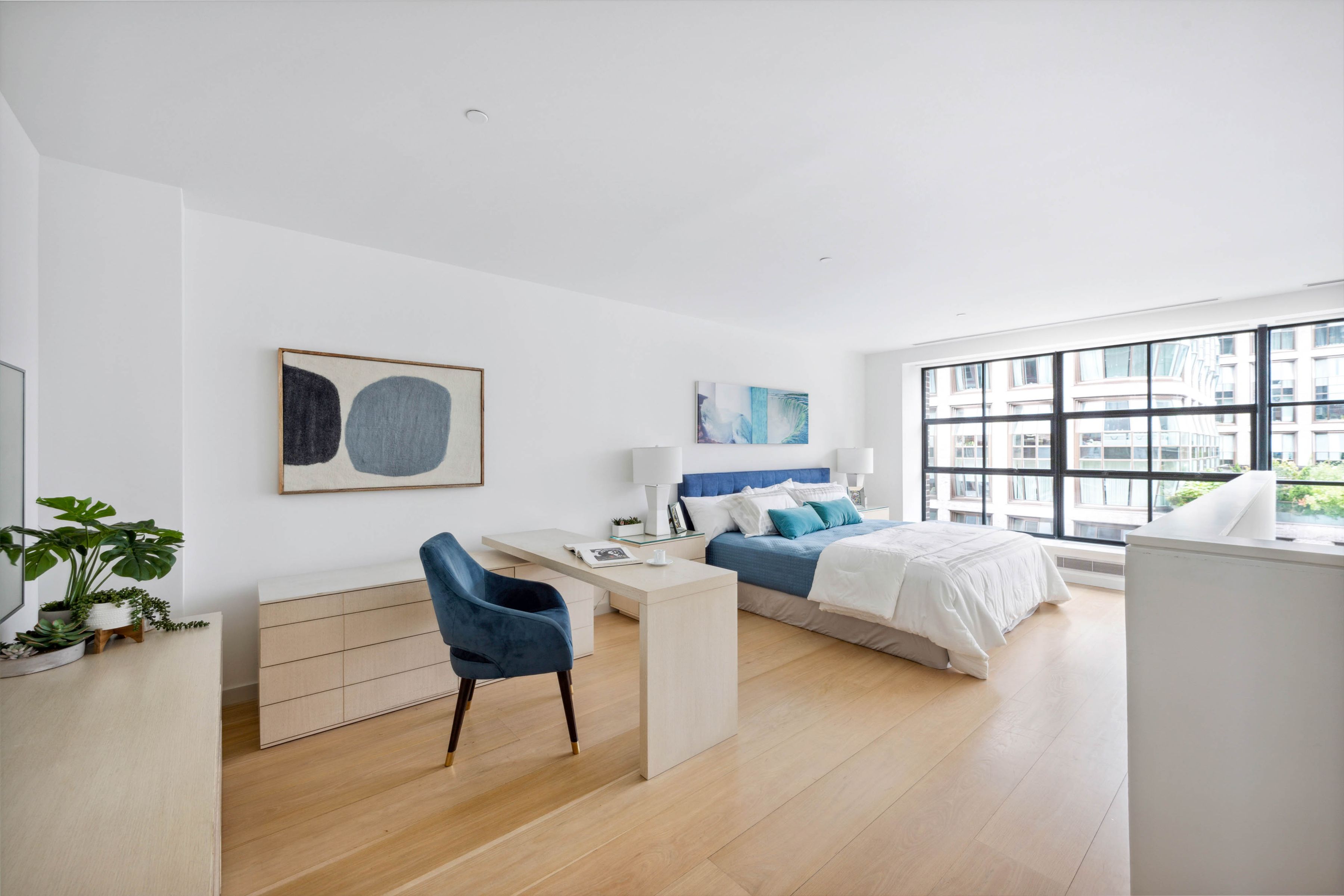 456 West 19th Street 4/5E