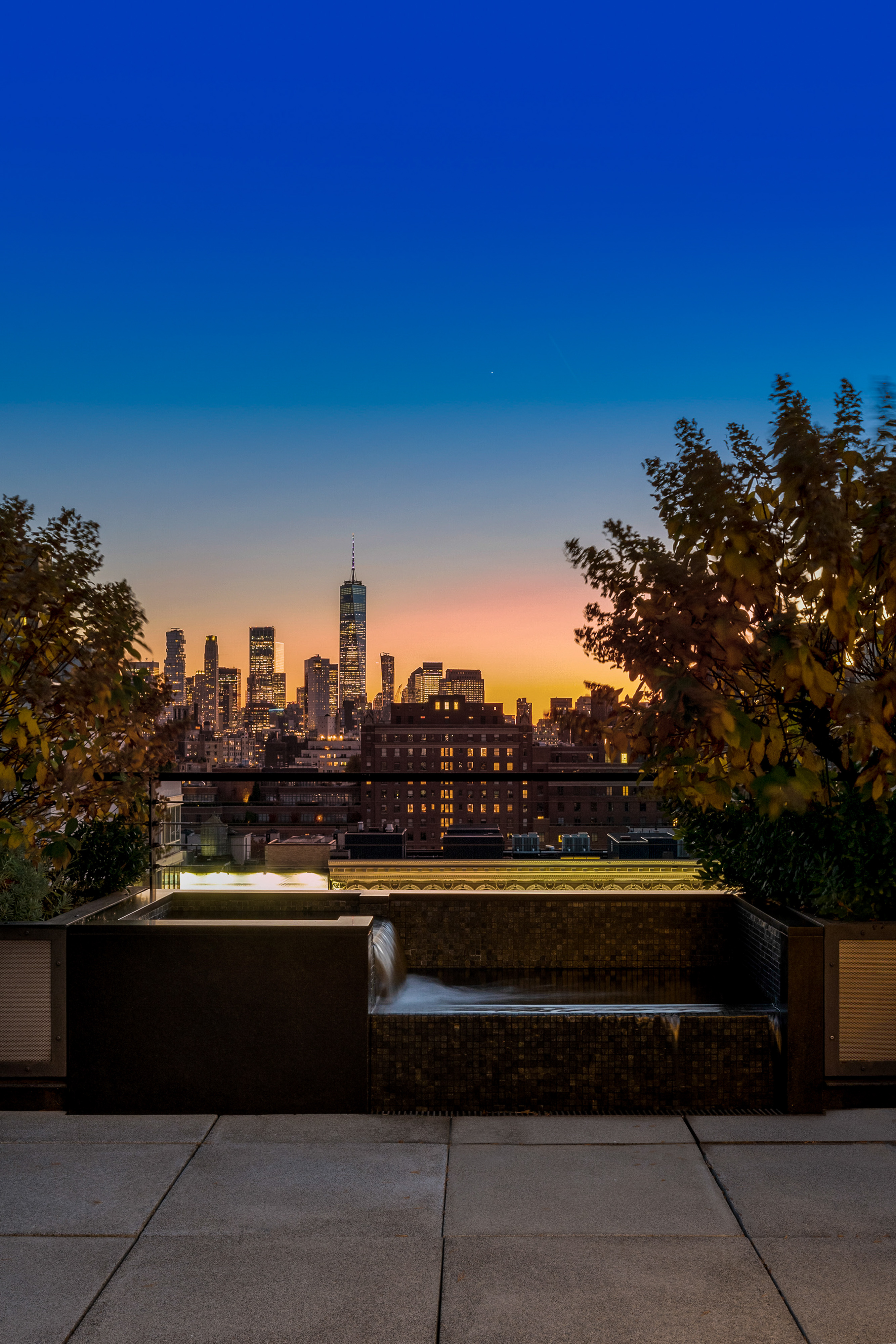 147 West 15th Street PH9S