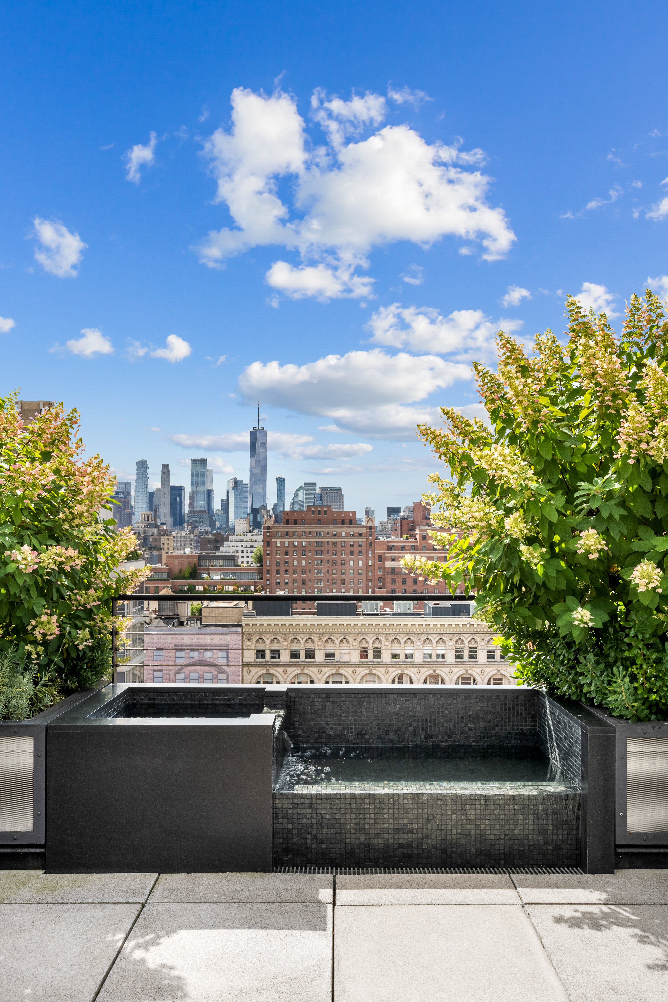 147 West 15th Street PH9S