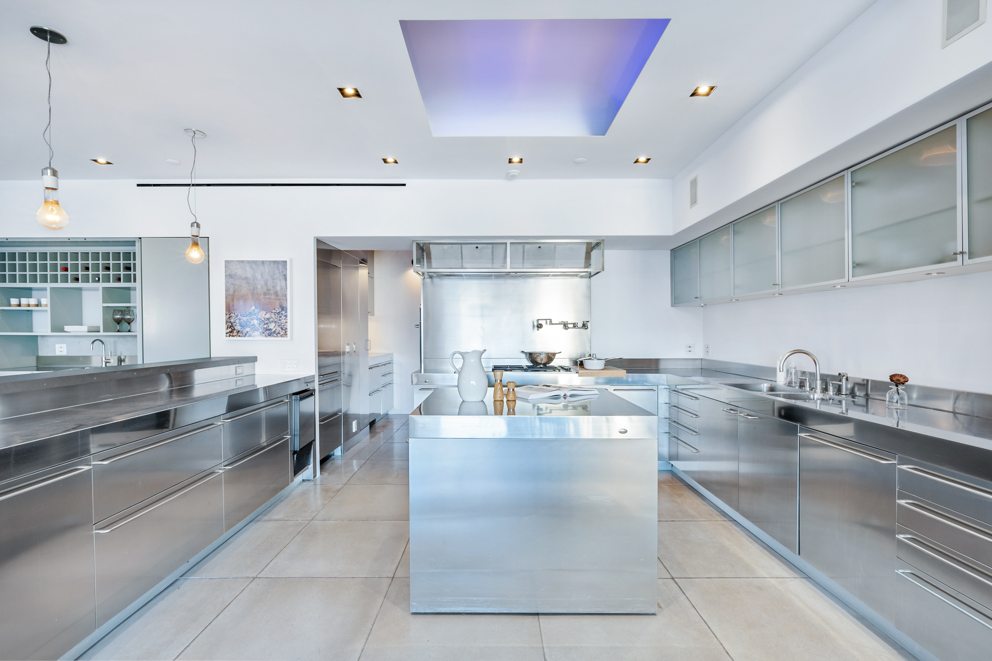 147 West 15th Street PH9S
