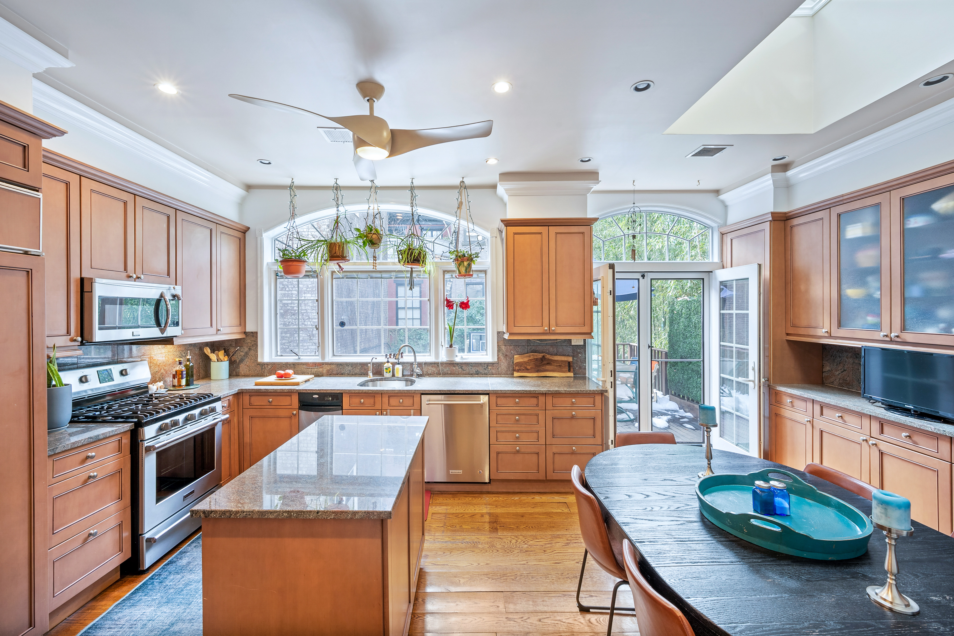 40 West 11th Street