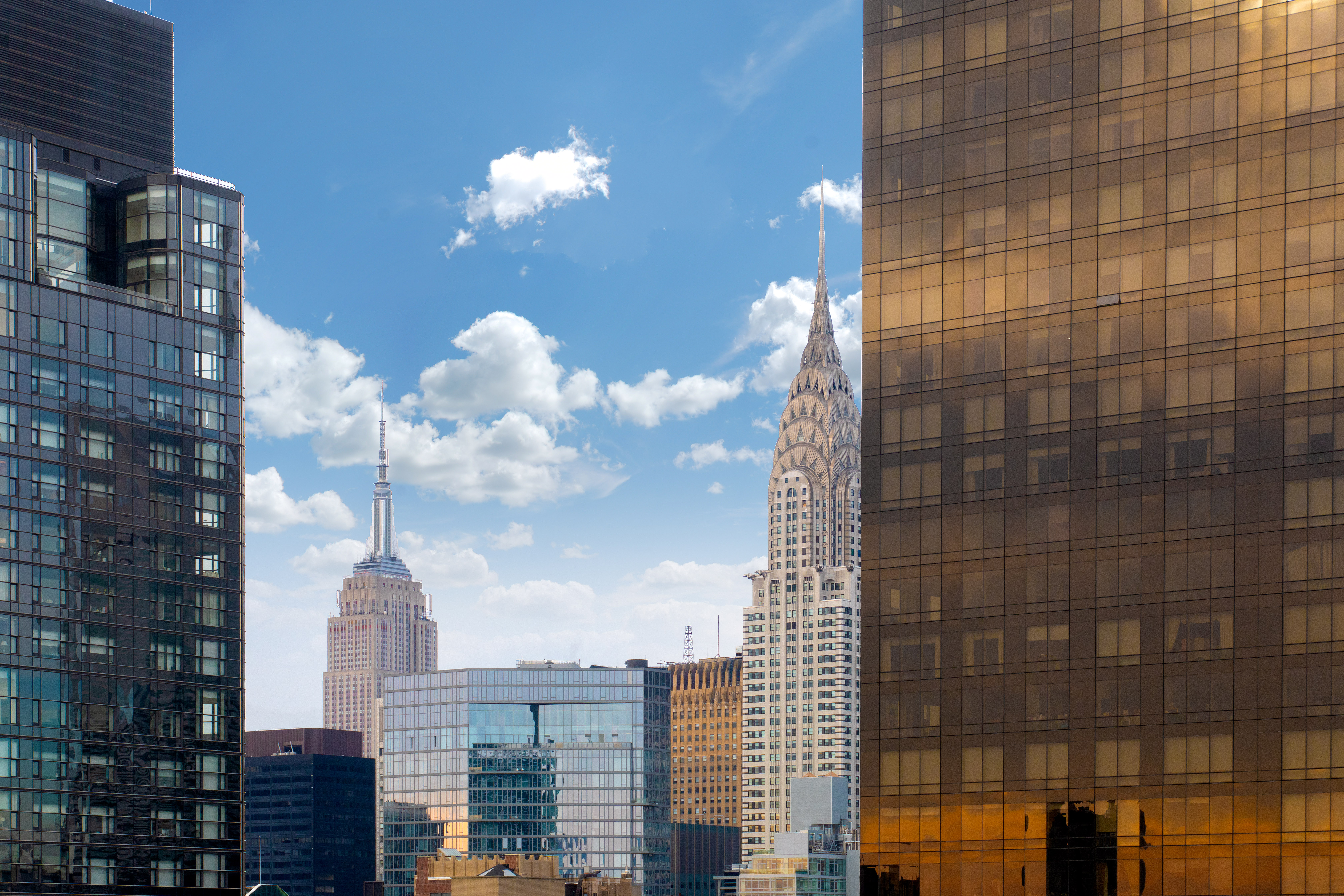 870 United Nations Plaza 34B