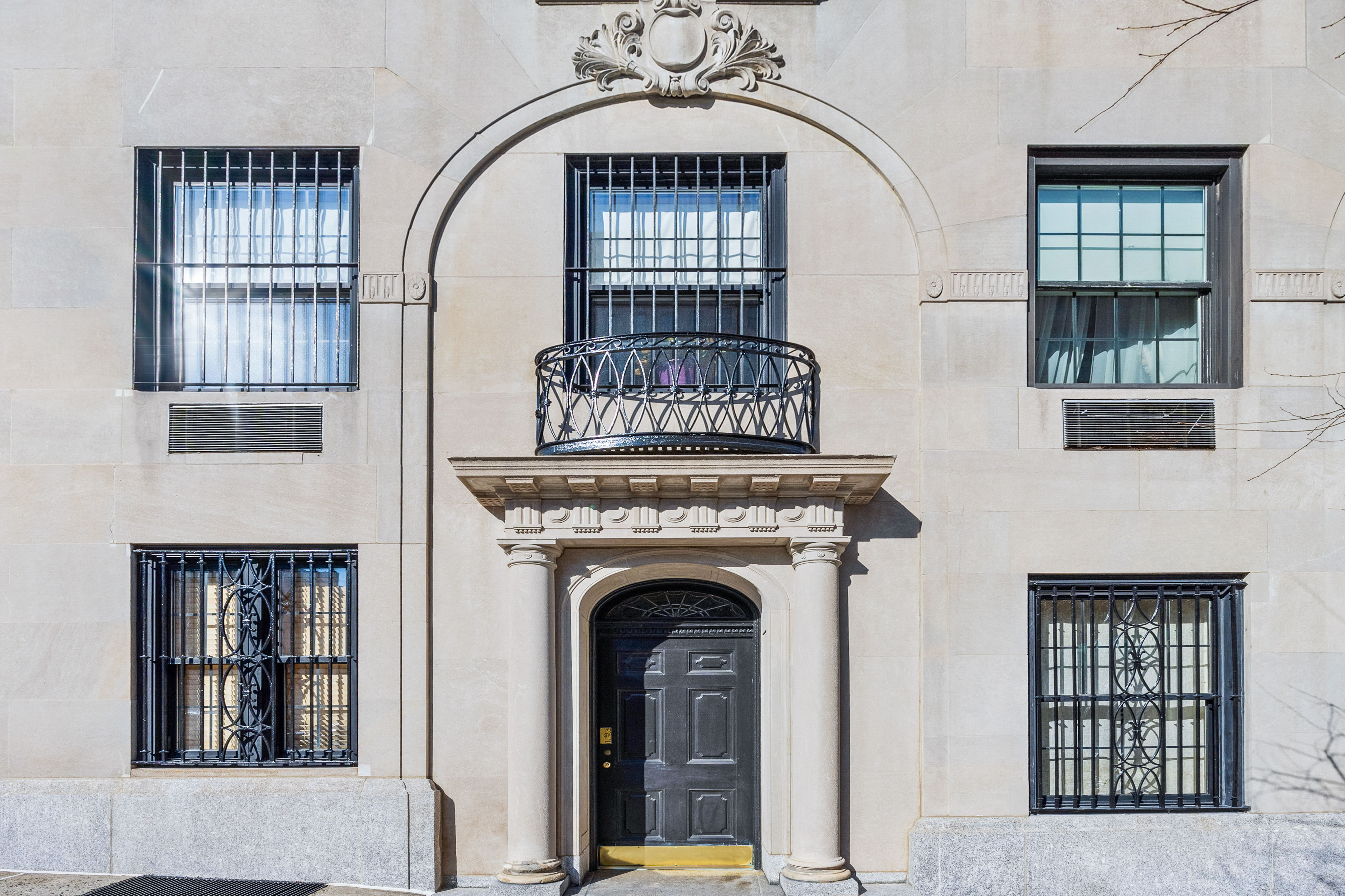 1220 Park Avenue MAISONETTE B