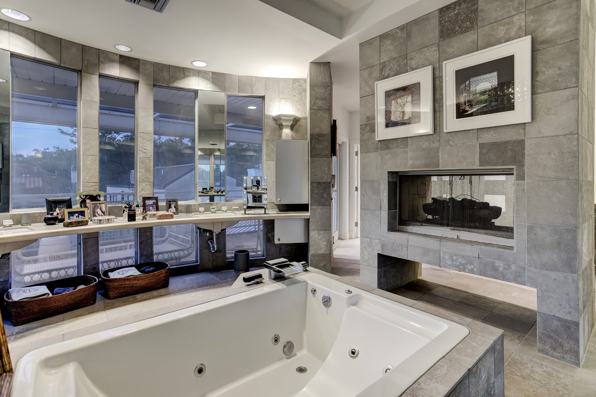 3602 Locke Lane