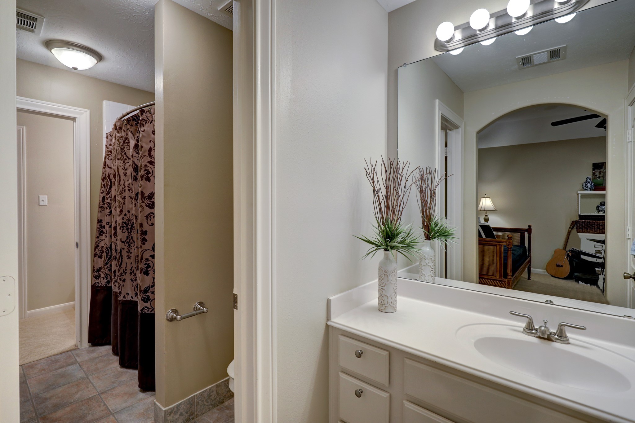 5607 Peninsula Park Drive