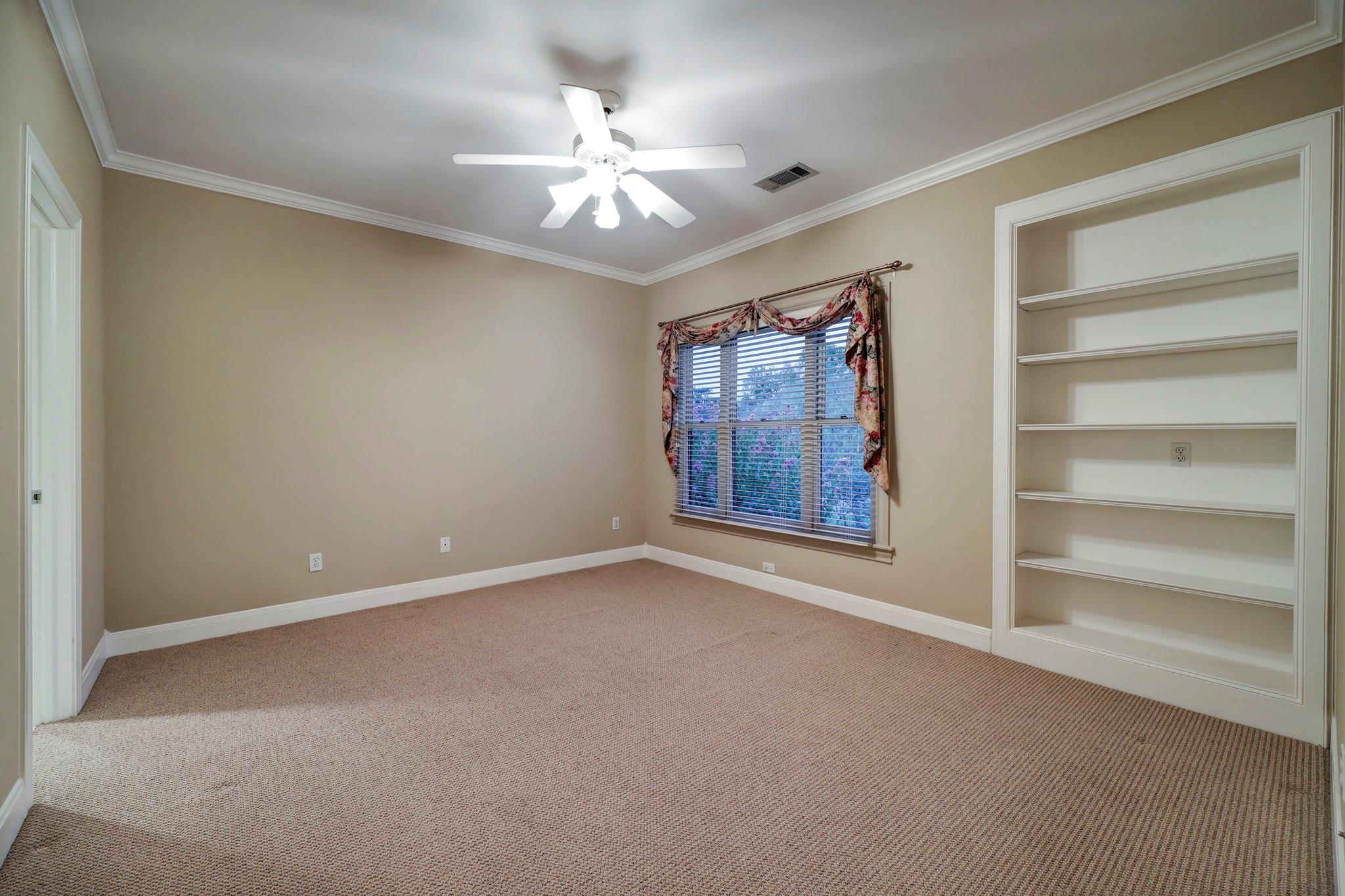 5106 Grand Lake Street