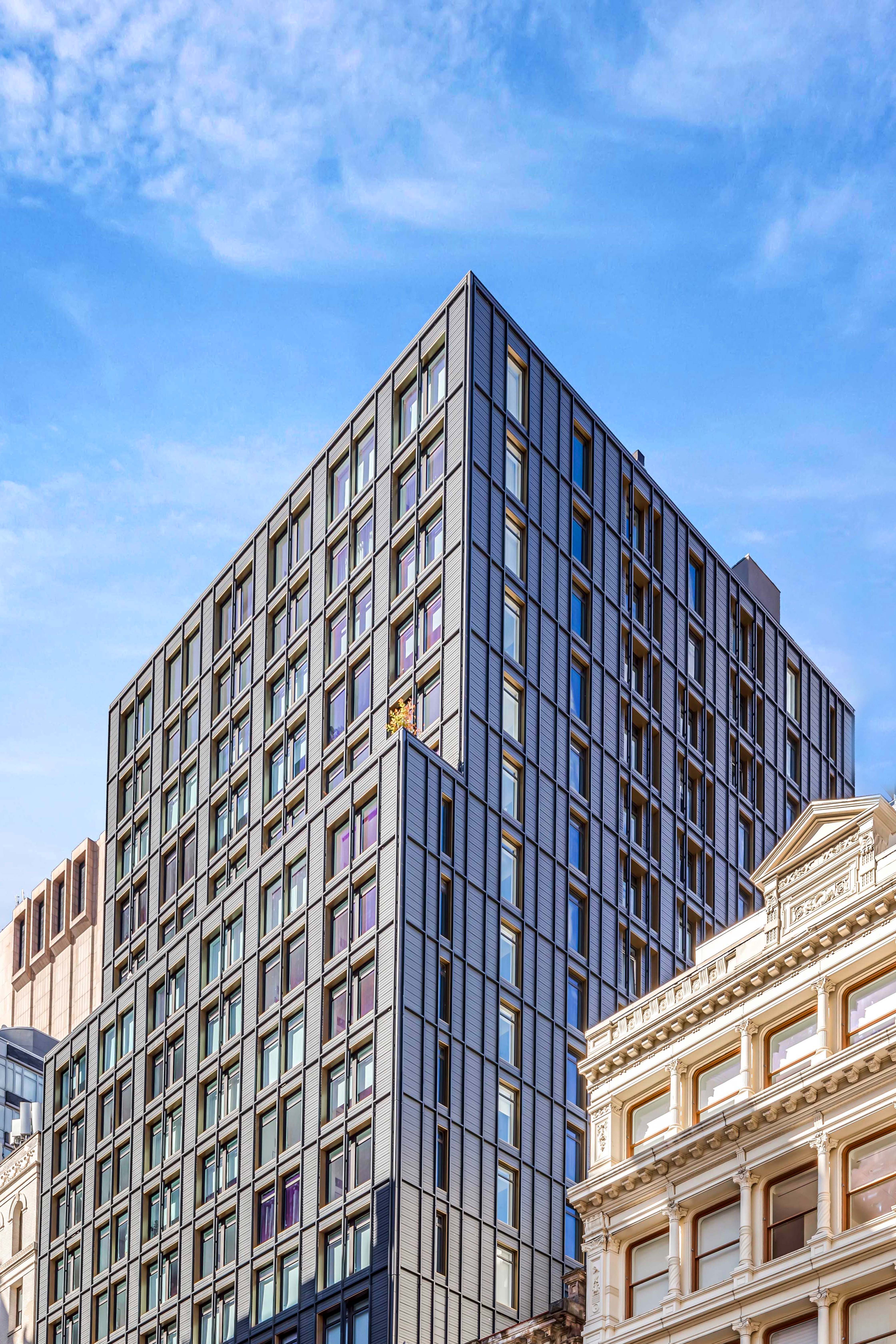 91 Leonard Street PH5