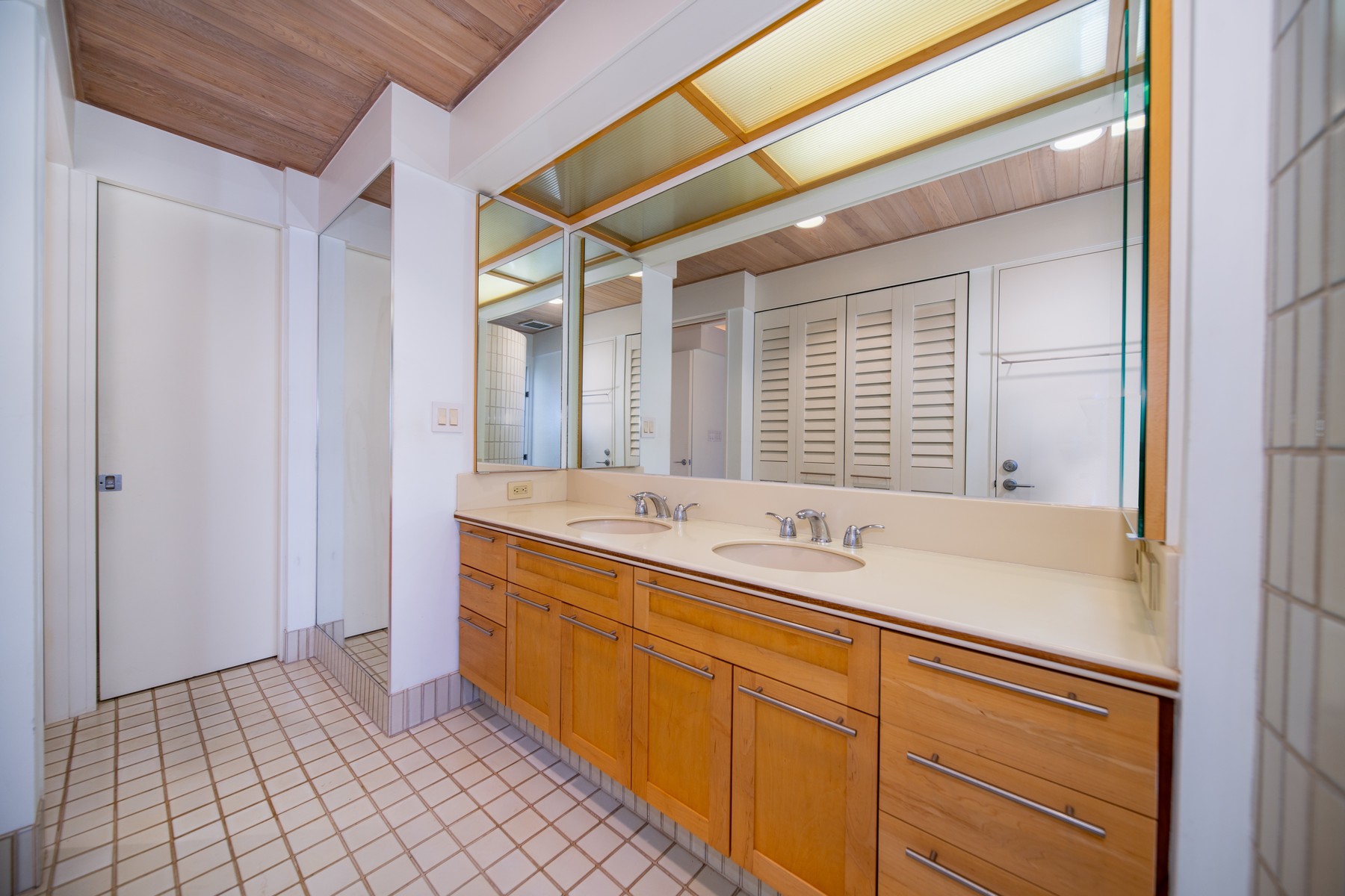 Wailea Point 4000 Wailea Alanui Drive, #3304
