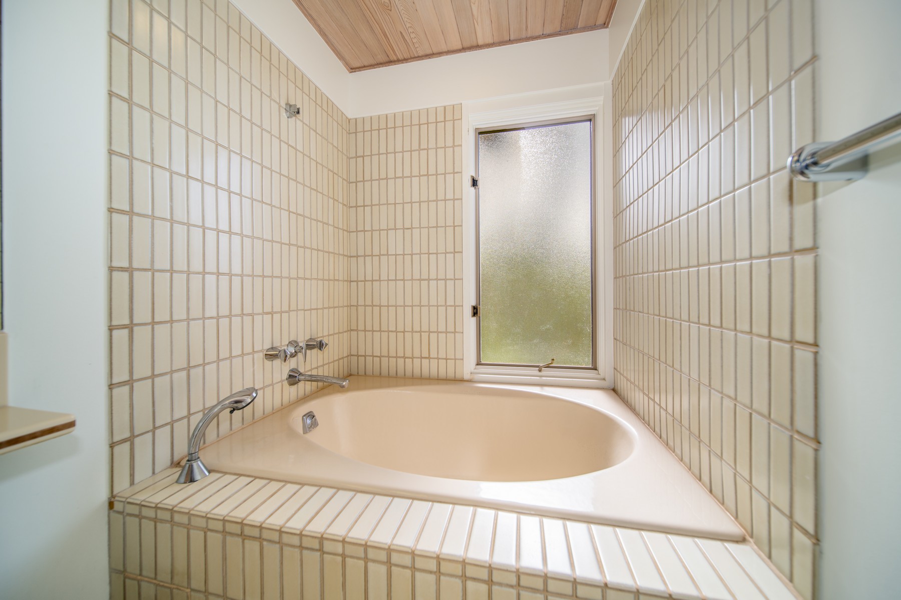 Wailea Point 4000 Wailea Alanui Drive, #3304