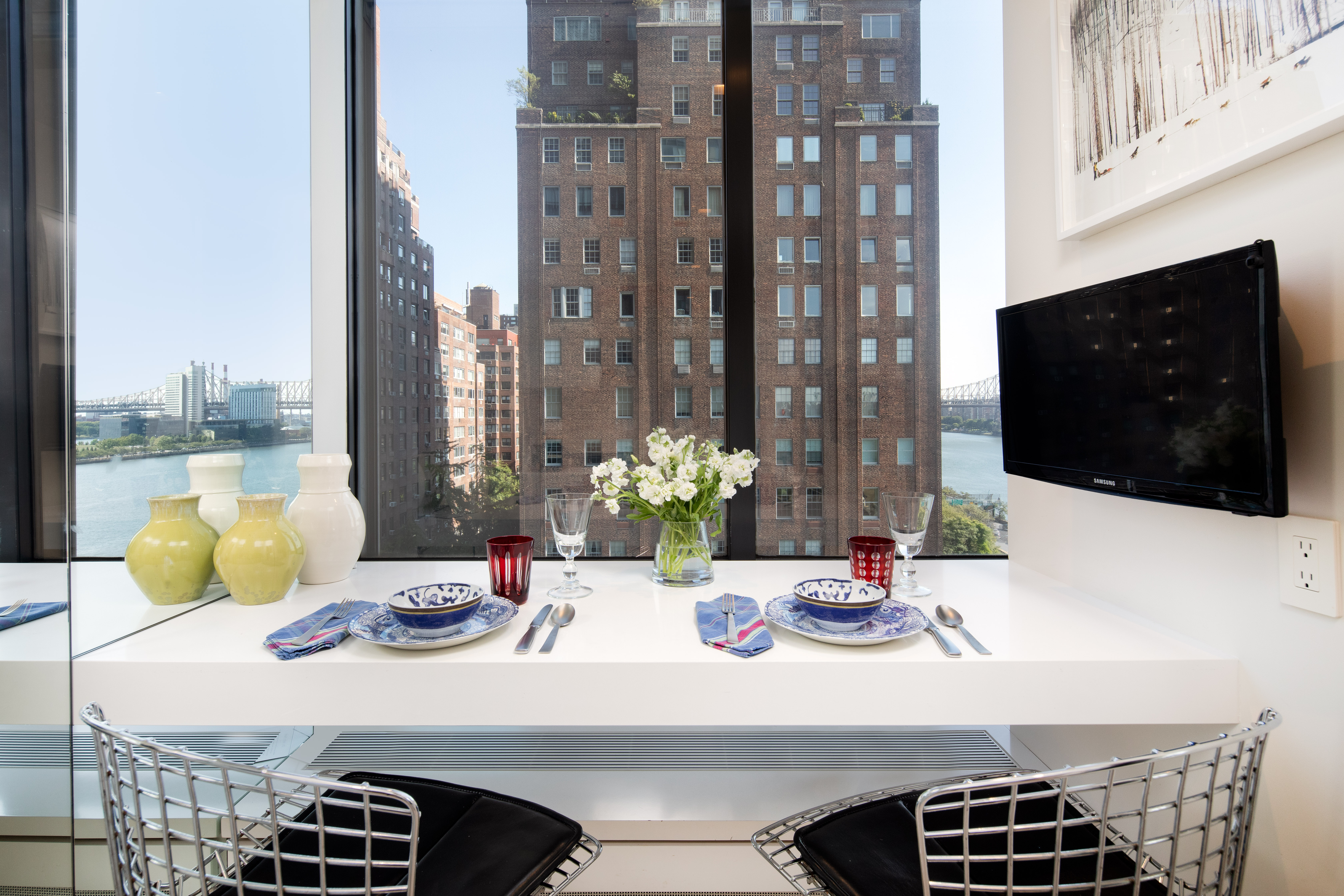 870 United Nations Plaza 8E