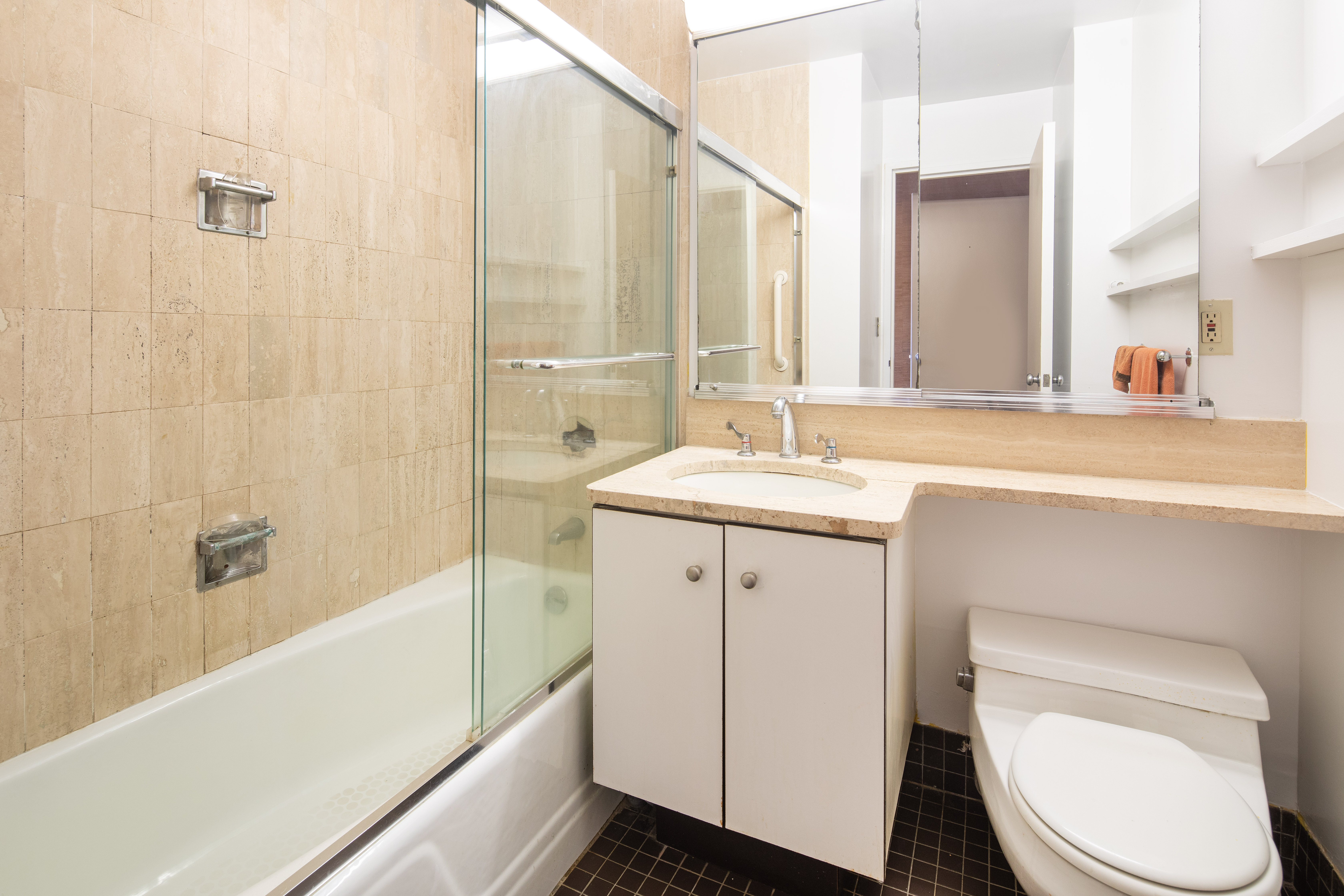 50 East 89th Street 19E