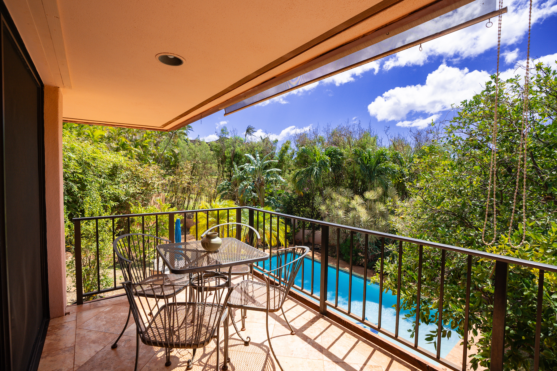 66 Puu Hale Street