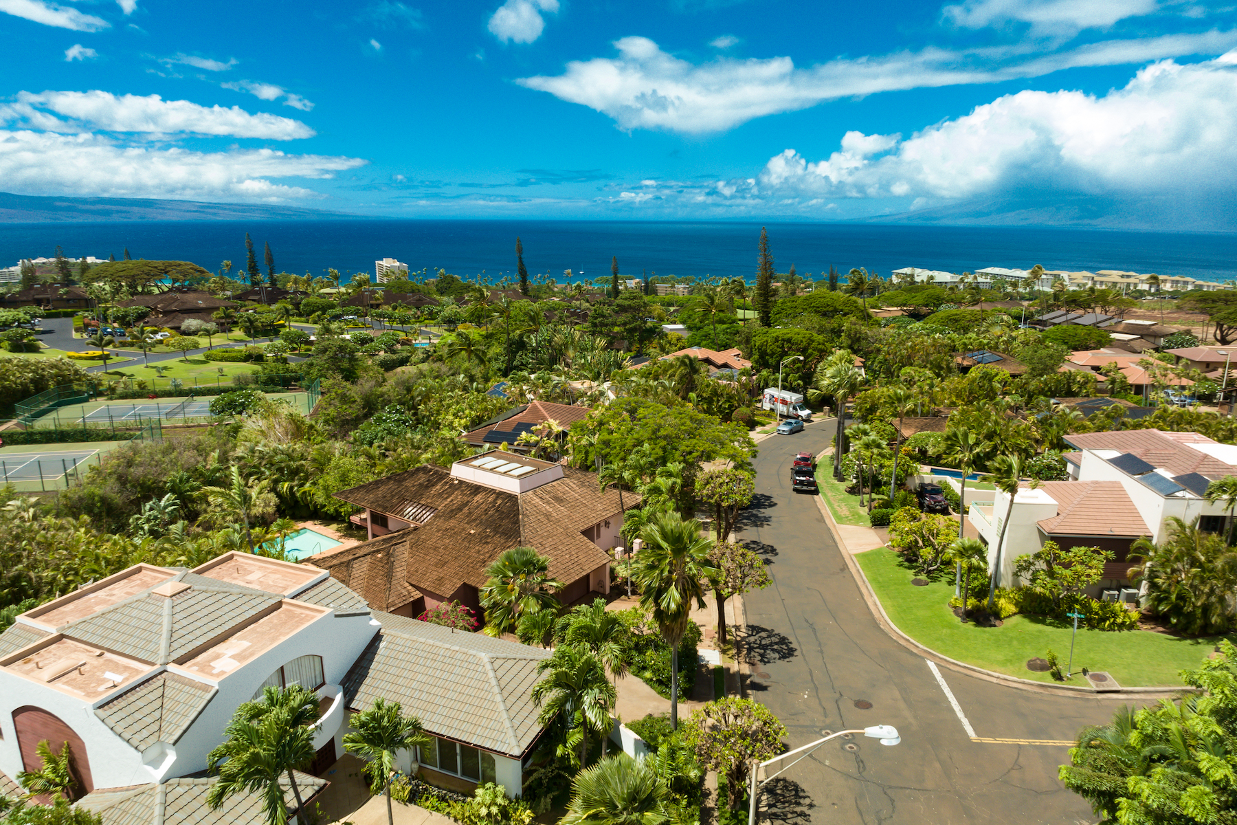 66 Puu Hale Street
