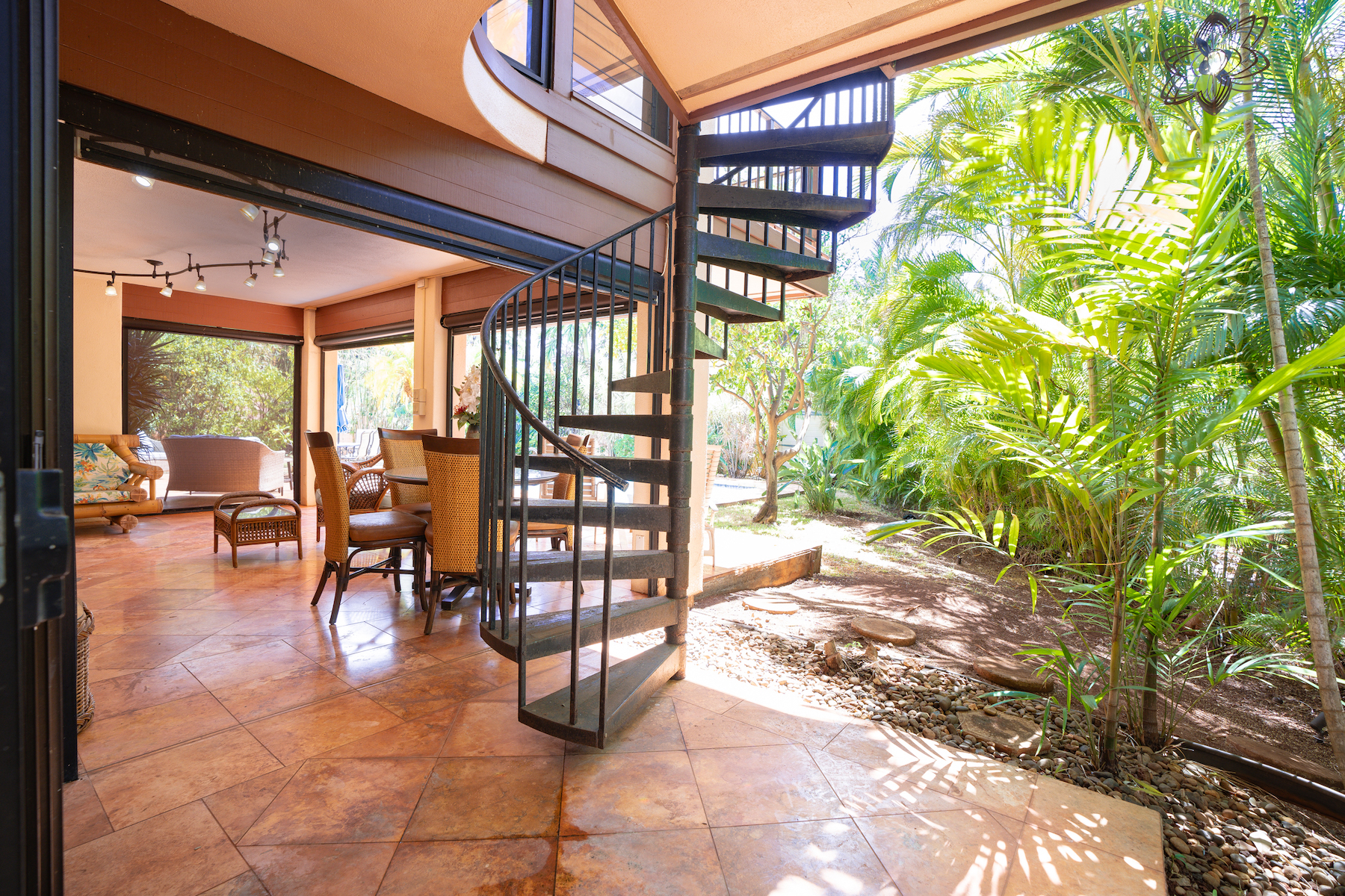66 Puu Hale Street