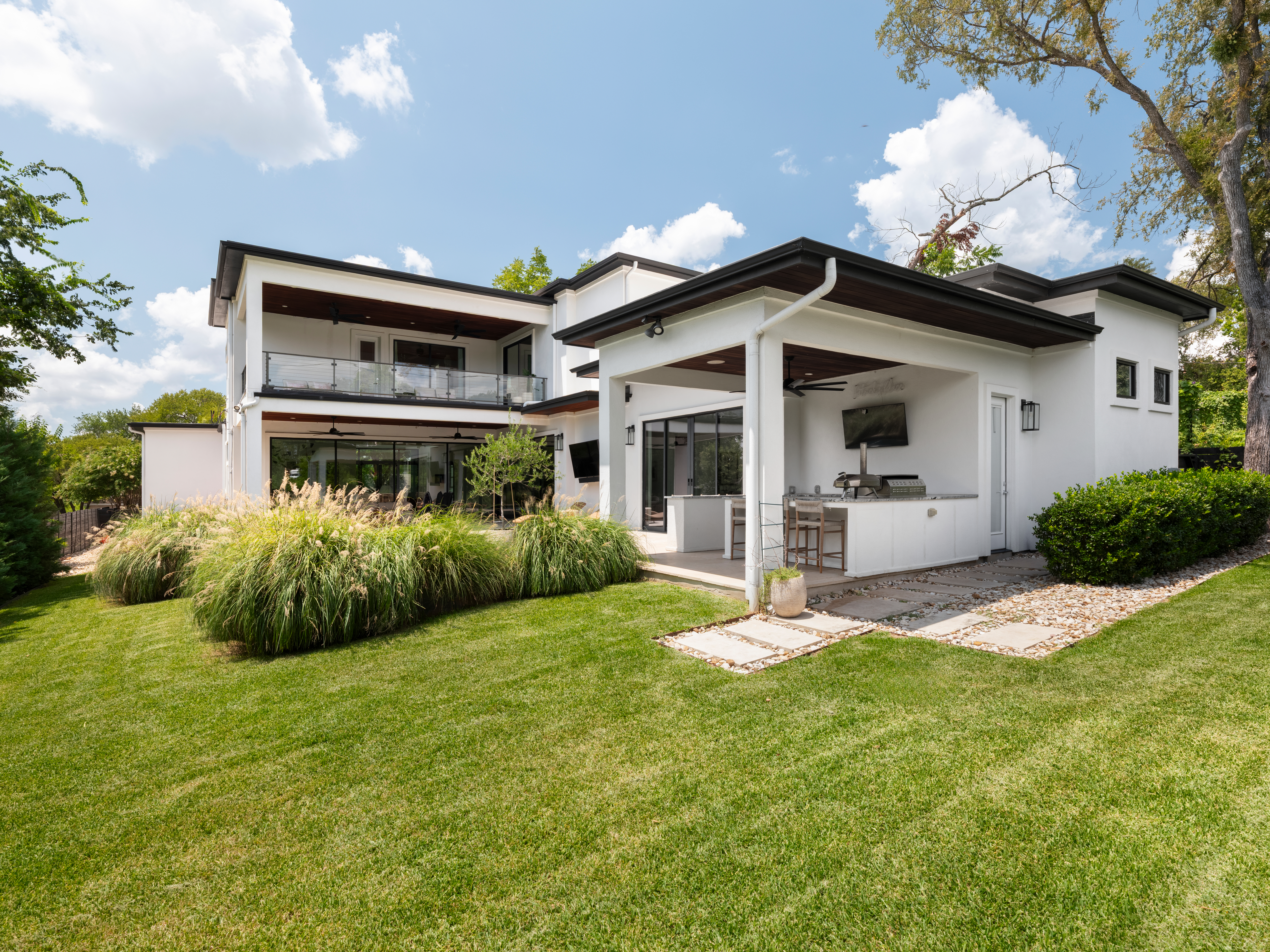 2300 Westover Road 
