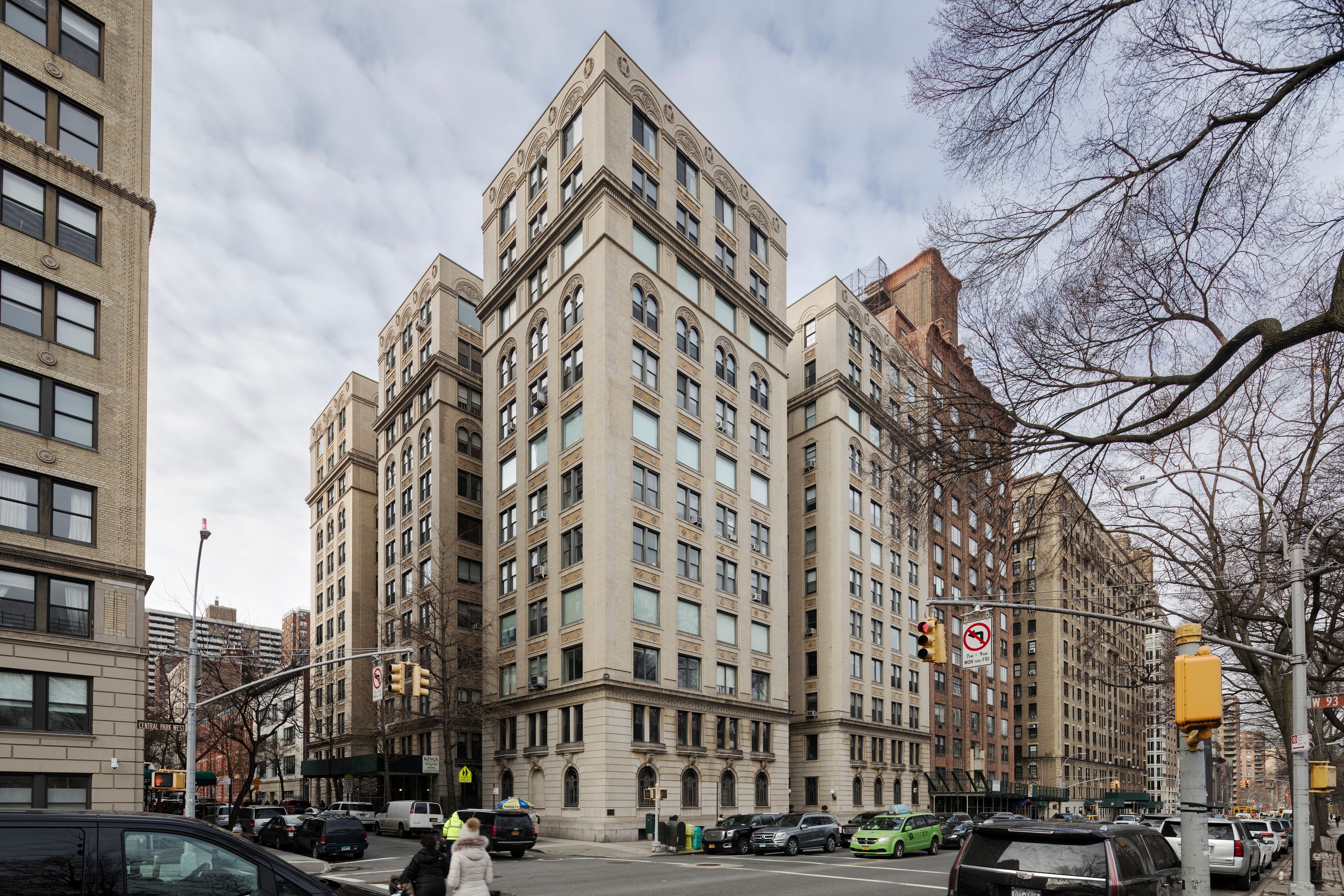 333 Central Park West PH121-122