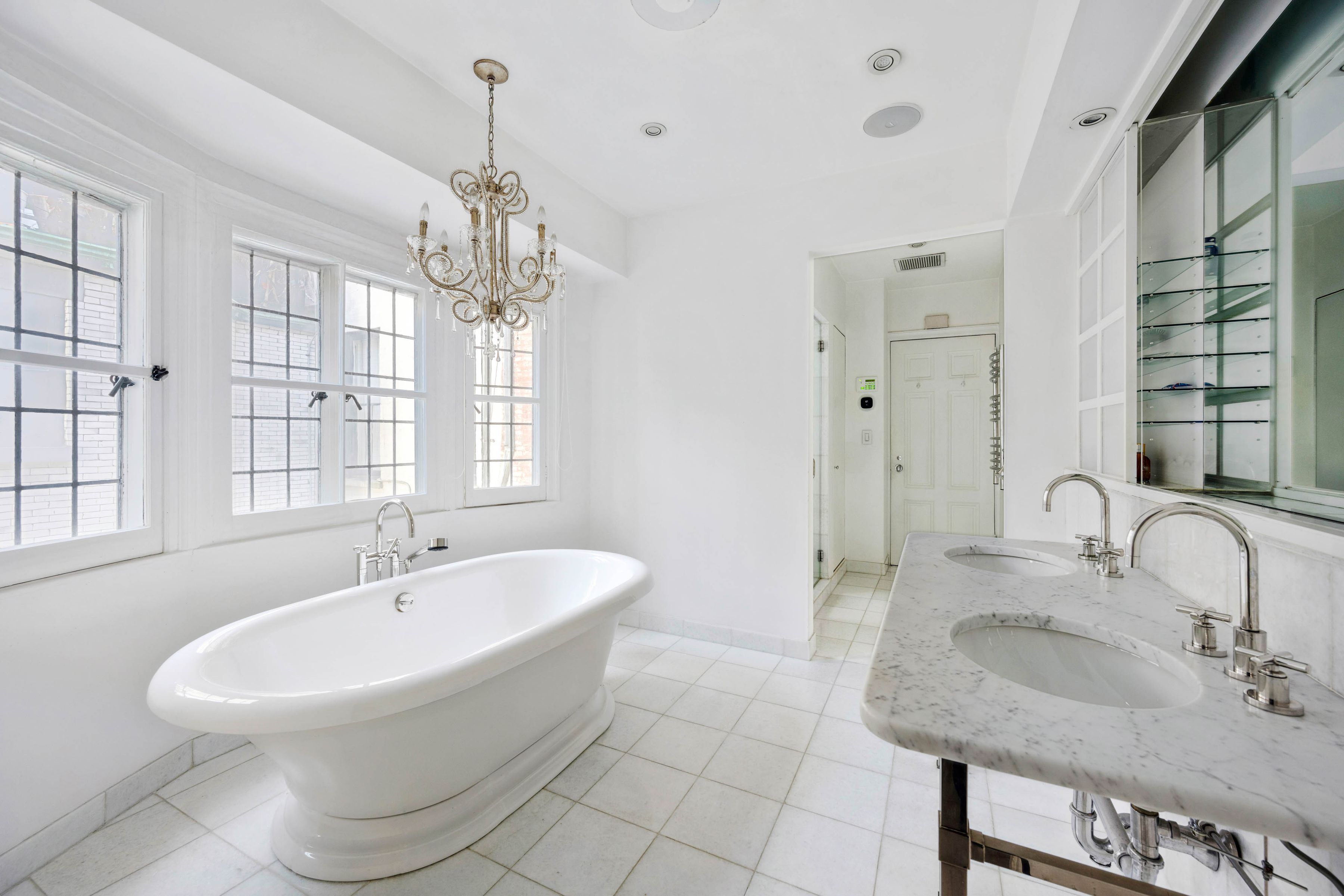 123 East 69th Street