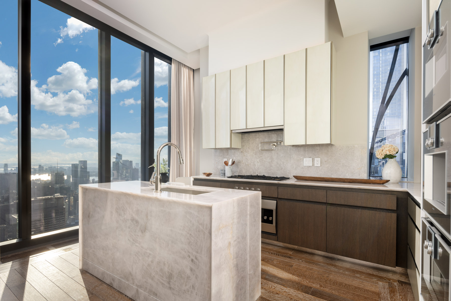 111 West 57th Street PH72
