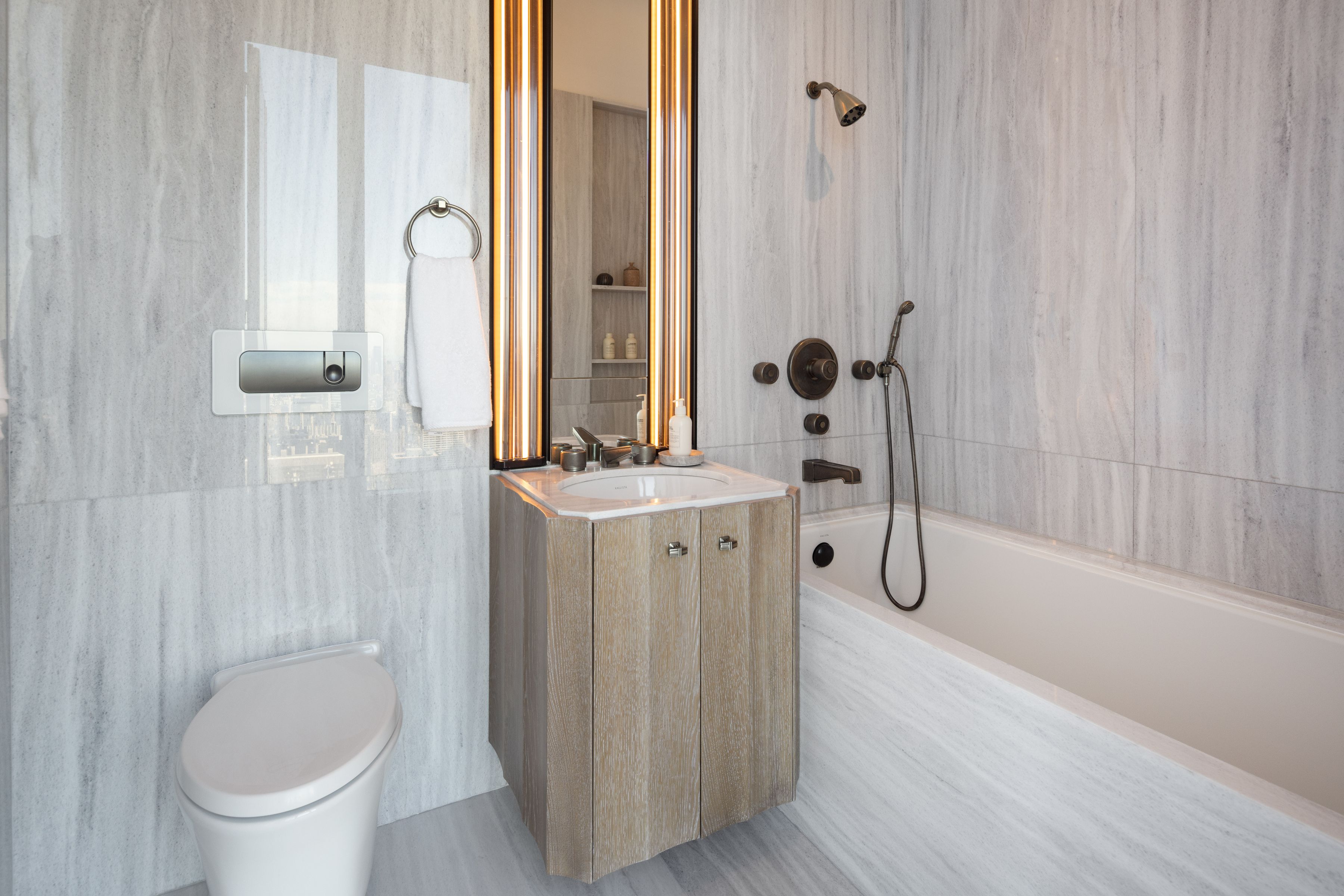 111 West 57th Street PH72