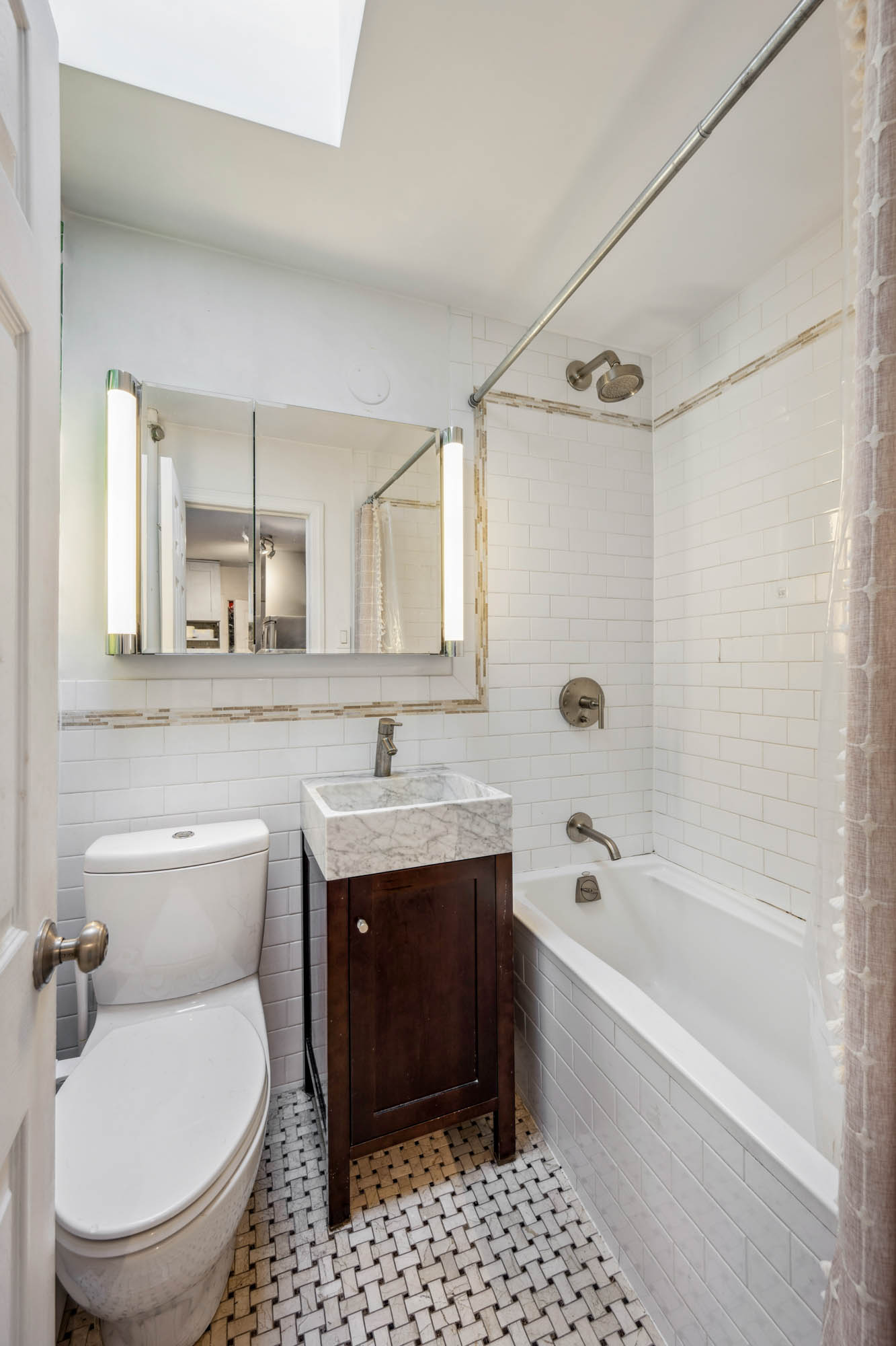 488 3rd Street 5A