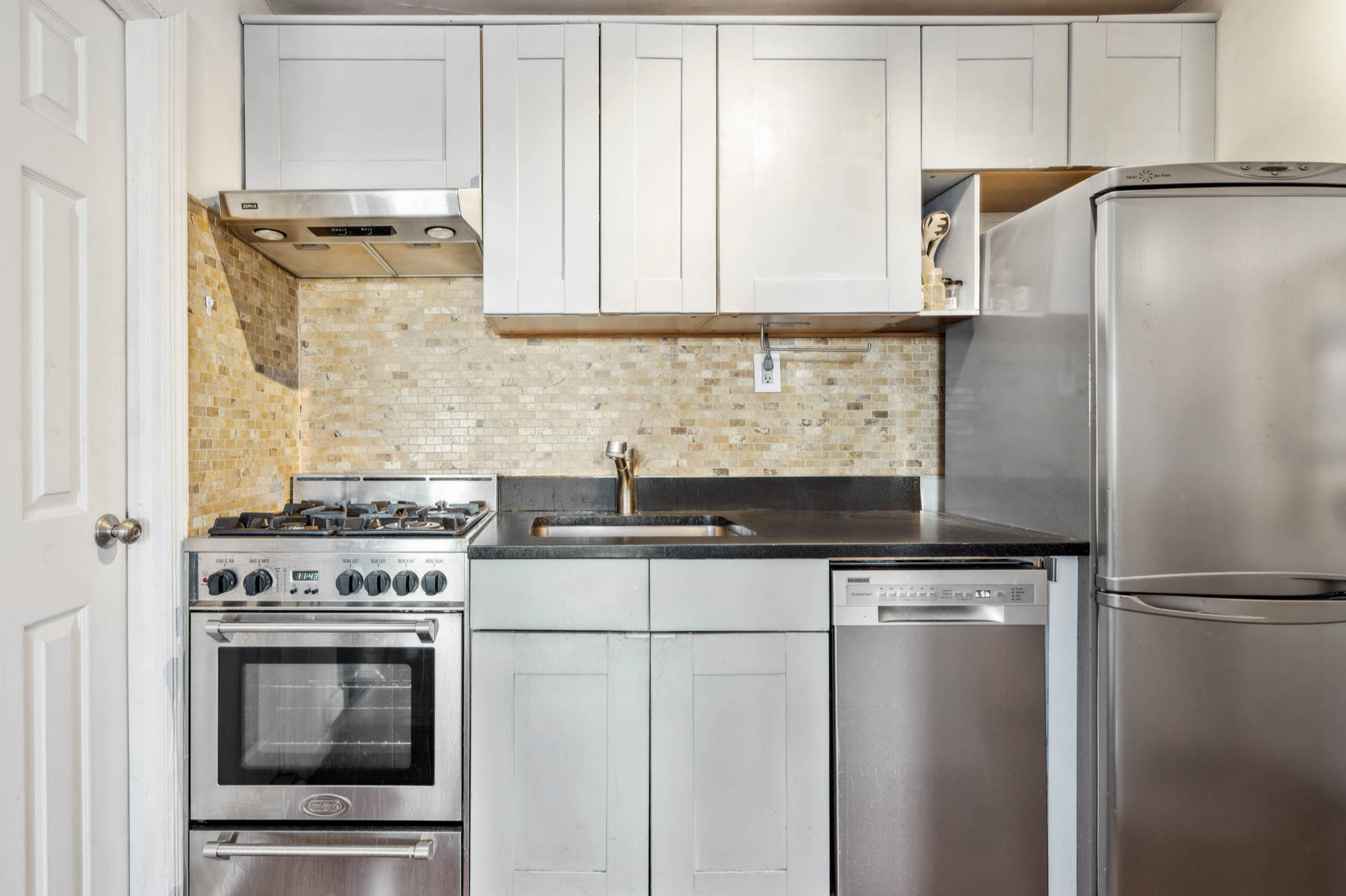 488 3rd Street 5A