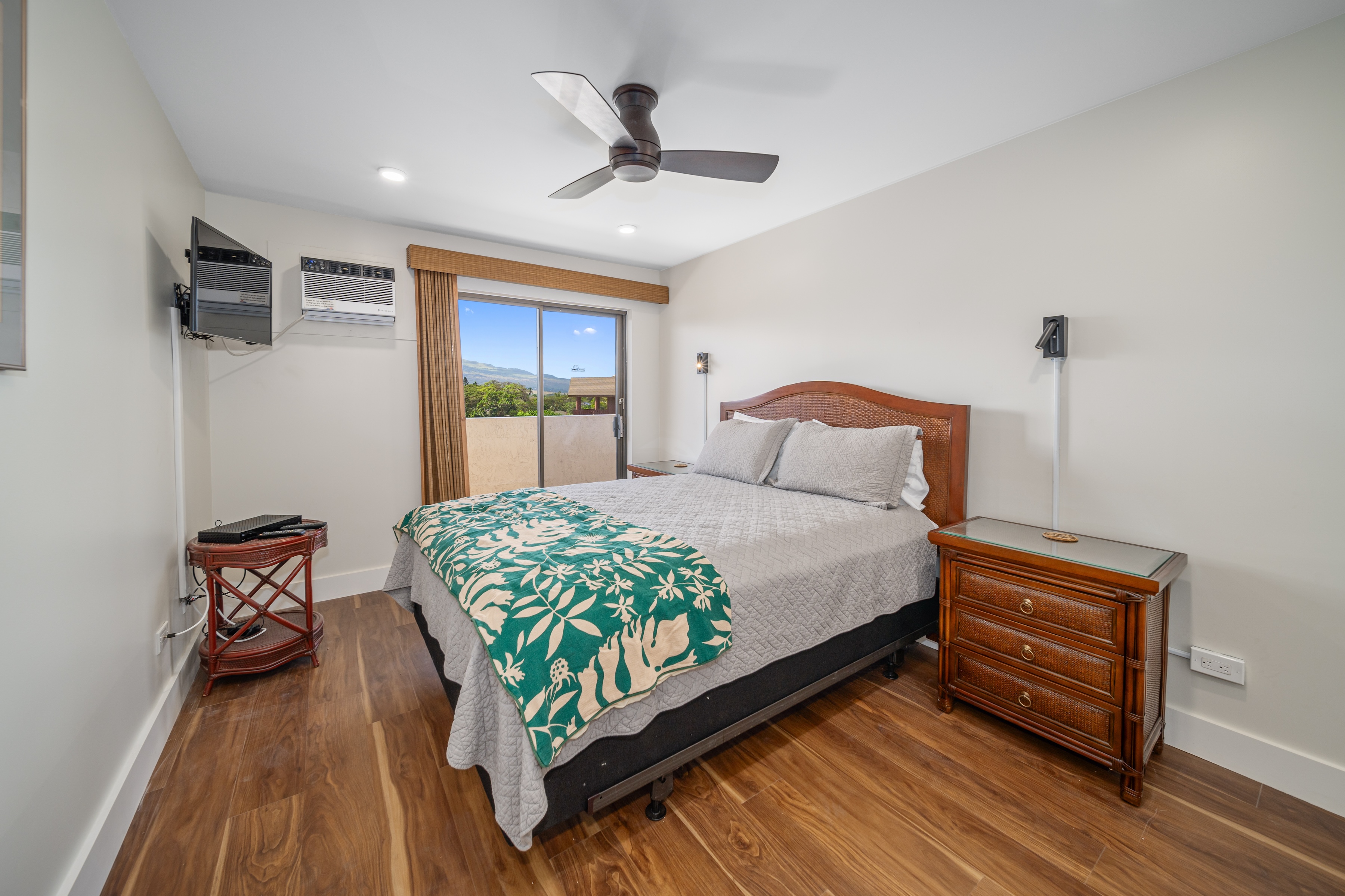 Maui Sunset 1032 S. Kihei Road, #B-323
