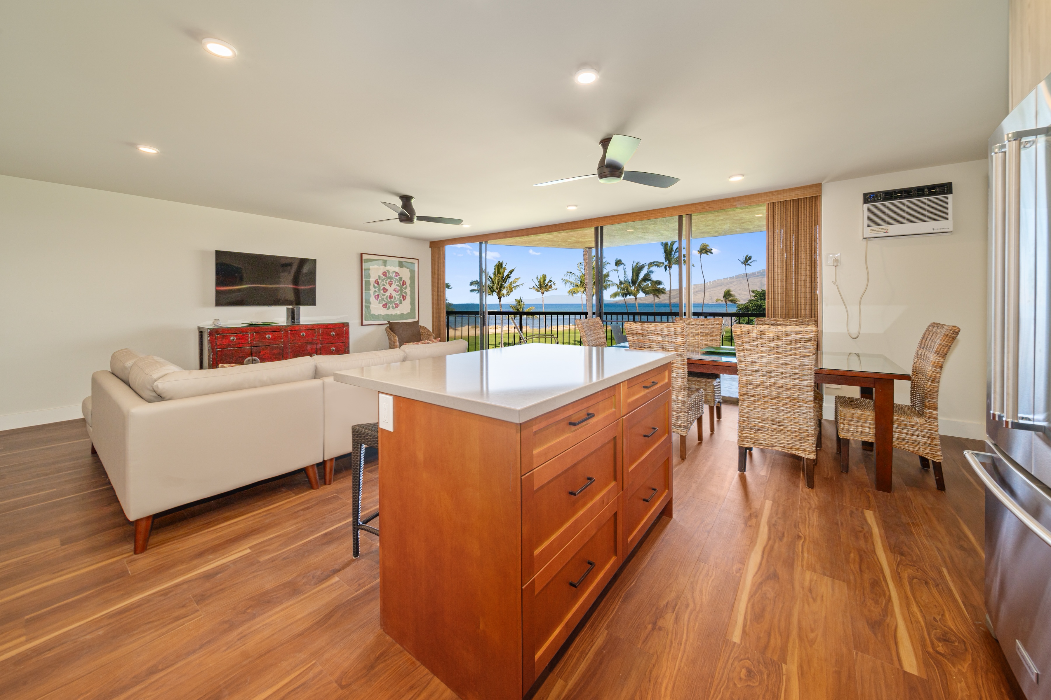 Maui Sunset 1032 S. Kihei Road, #B-323