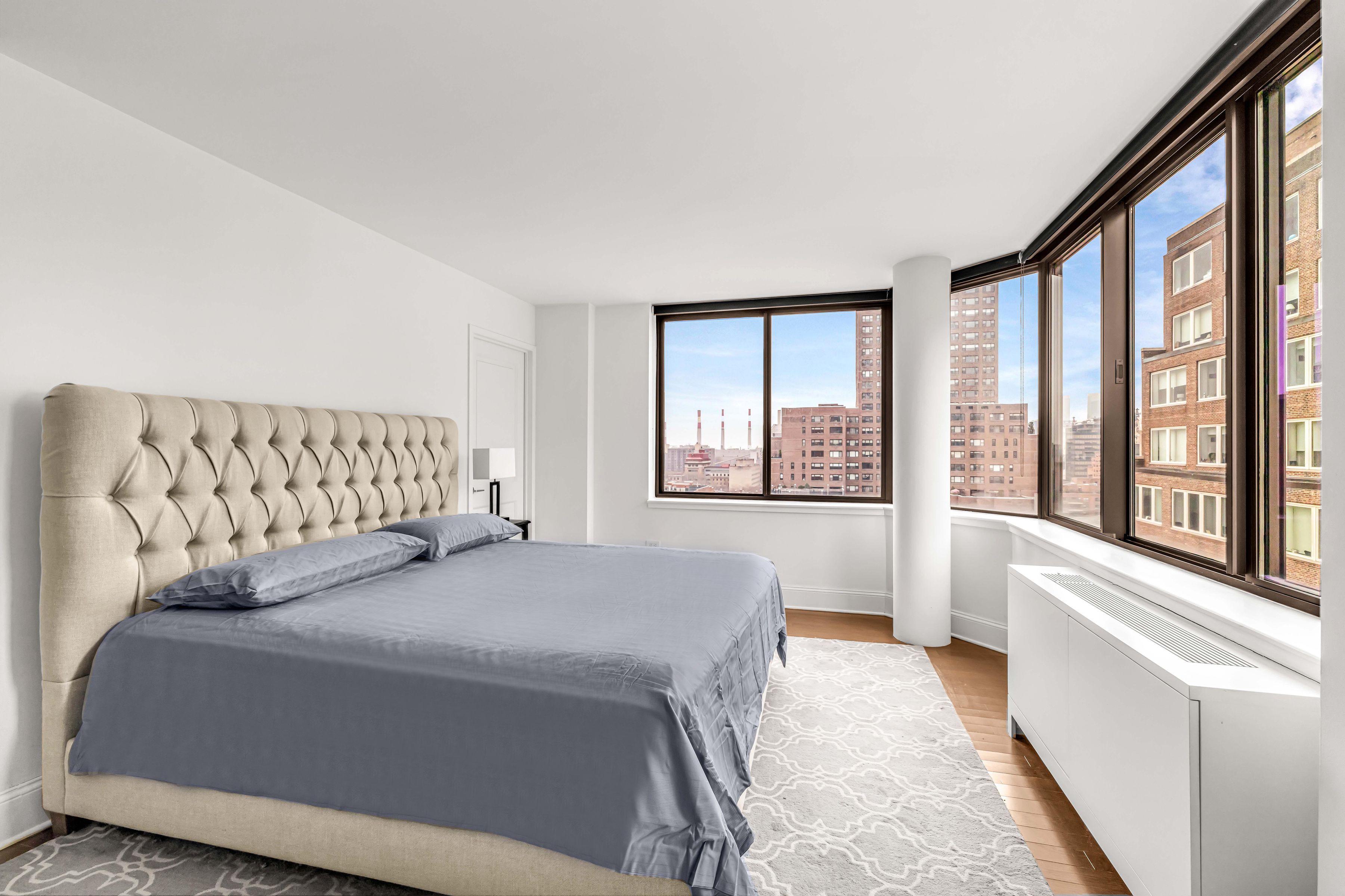 300 East 64th Street 17C