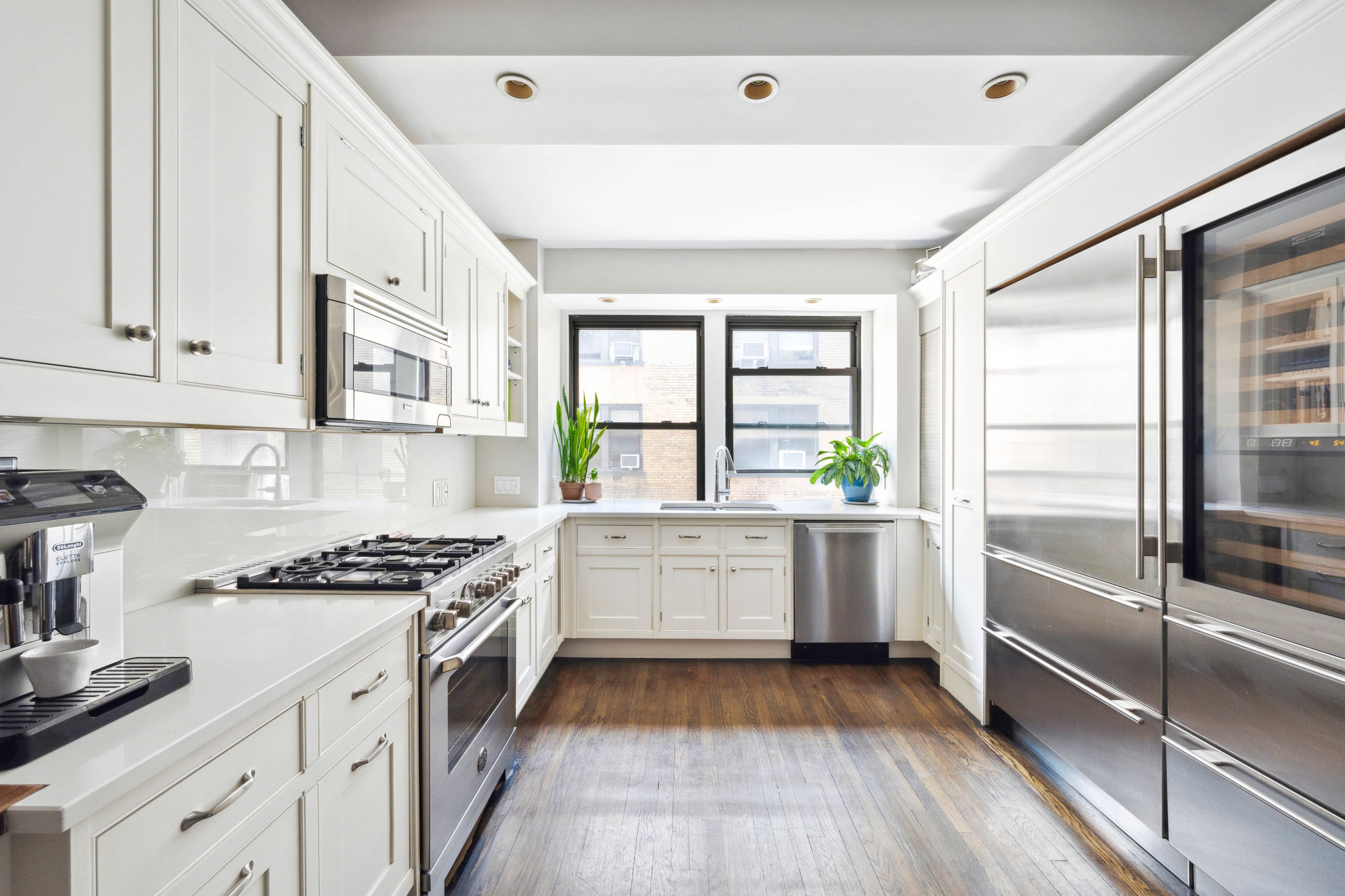 205 East 78th Street 18AB