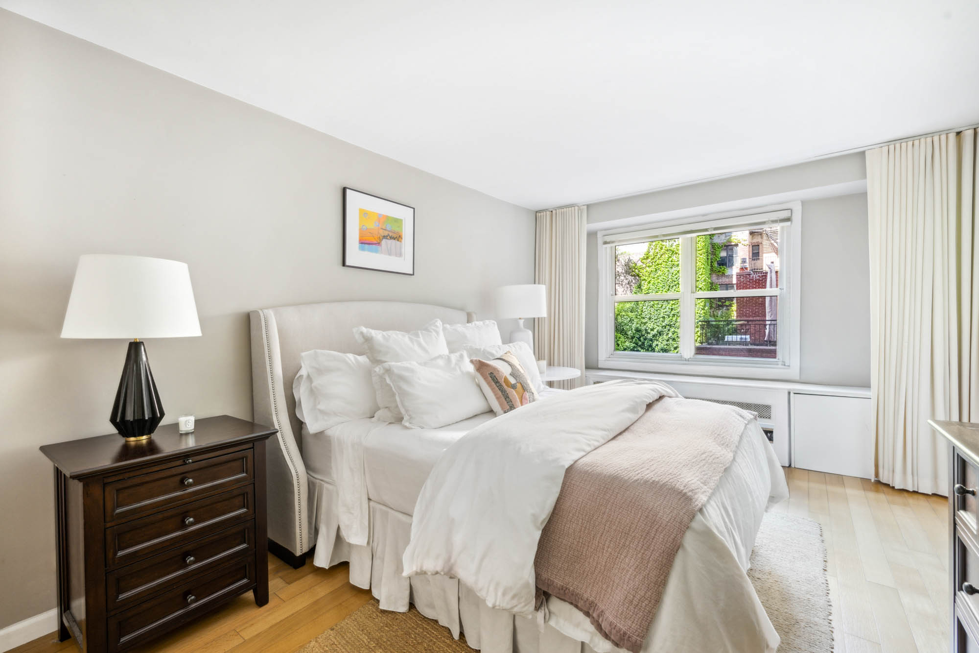 2 Charlton Street 4B