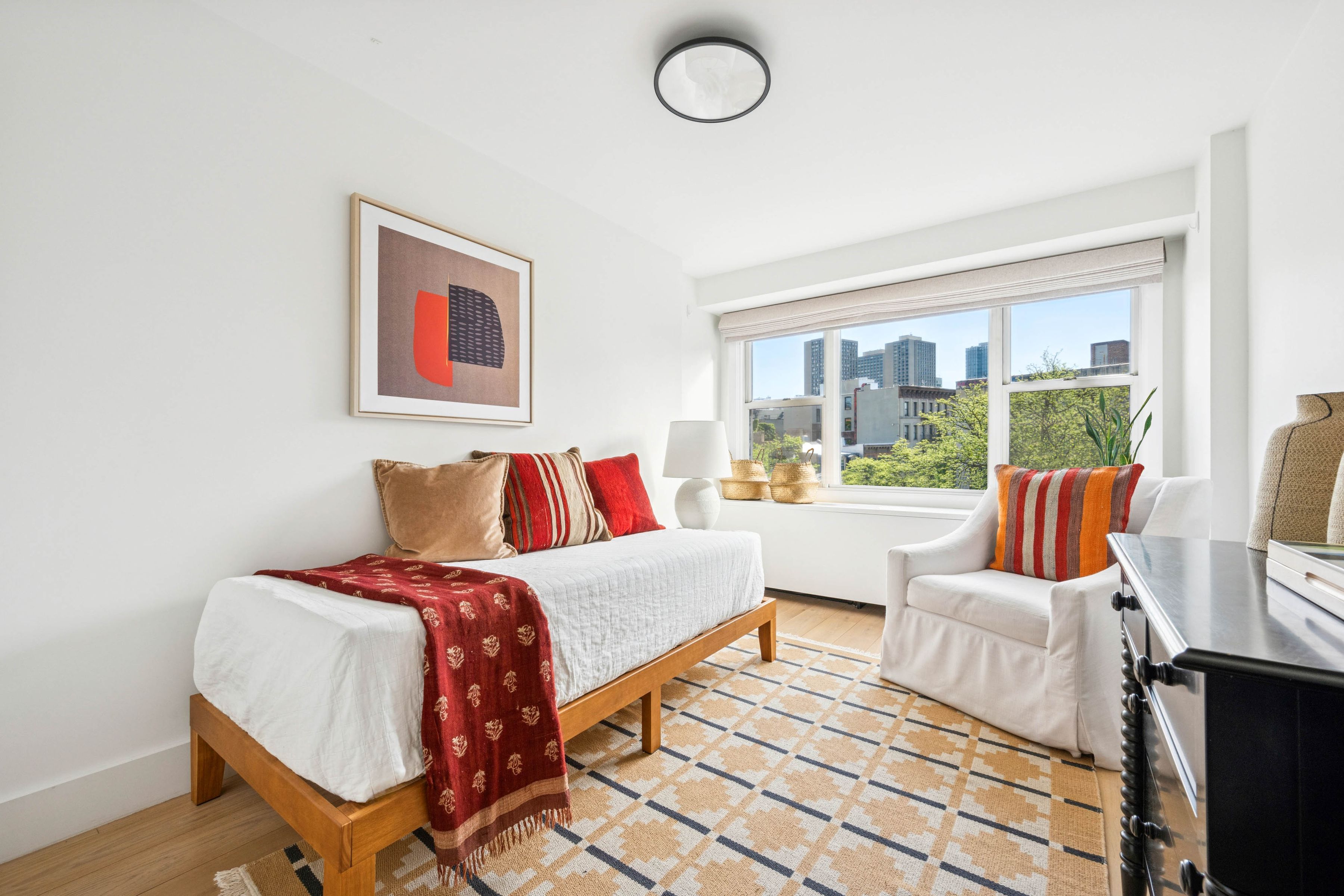 2 Charlton Street 6E