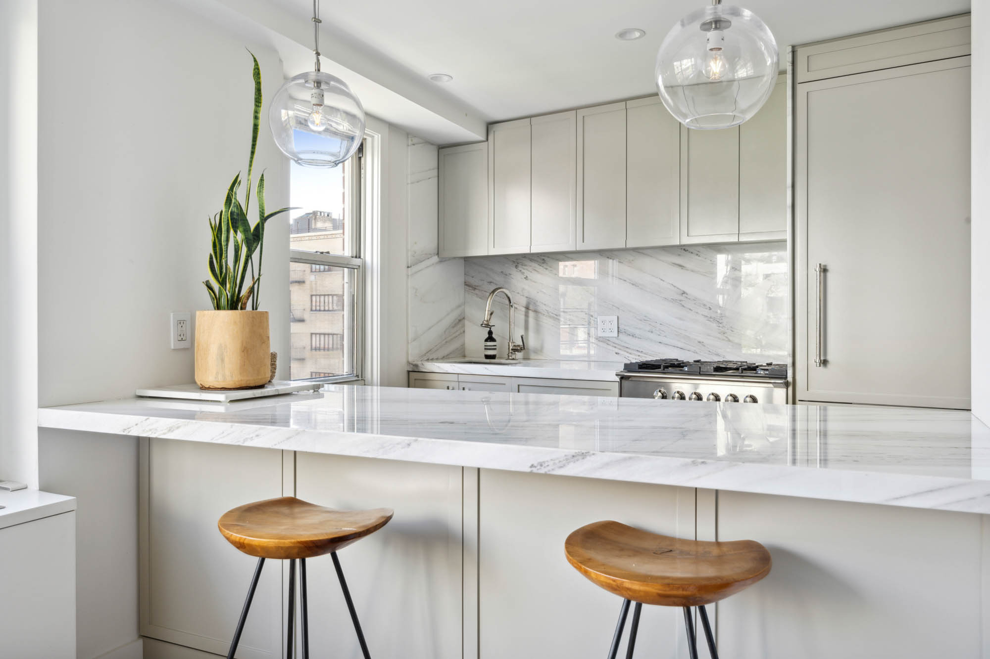 2 Charlton Street 6E