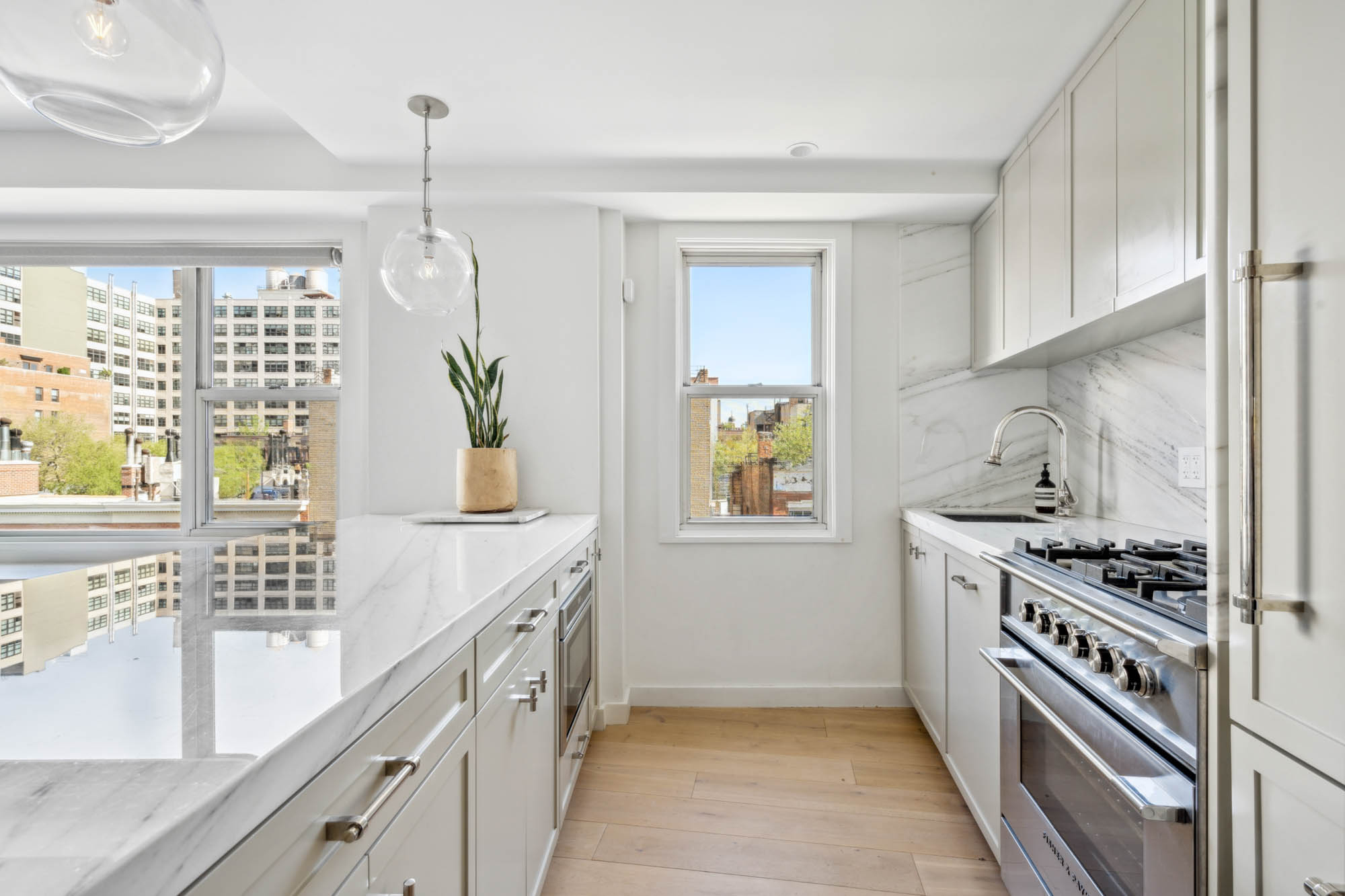 2 Charlton Street 6E