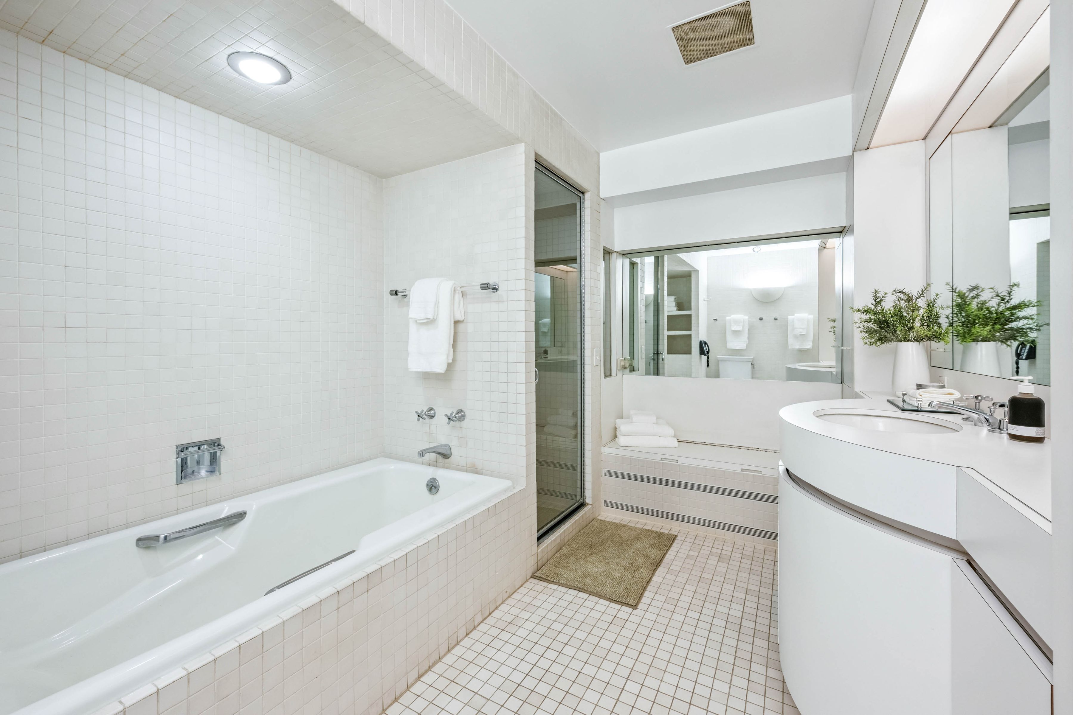 155 East 69th Street