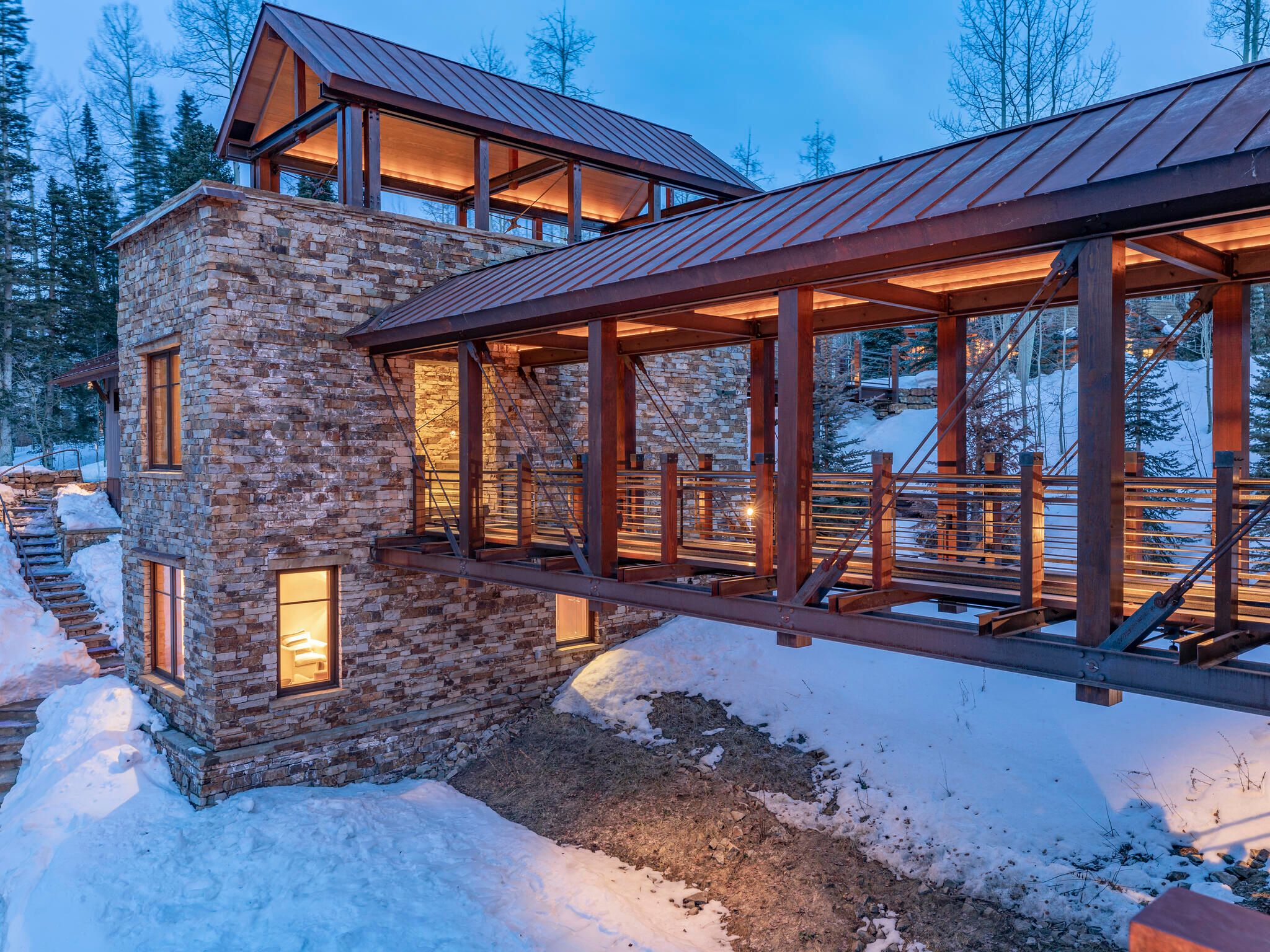 135 Palmyra Drive 